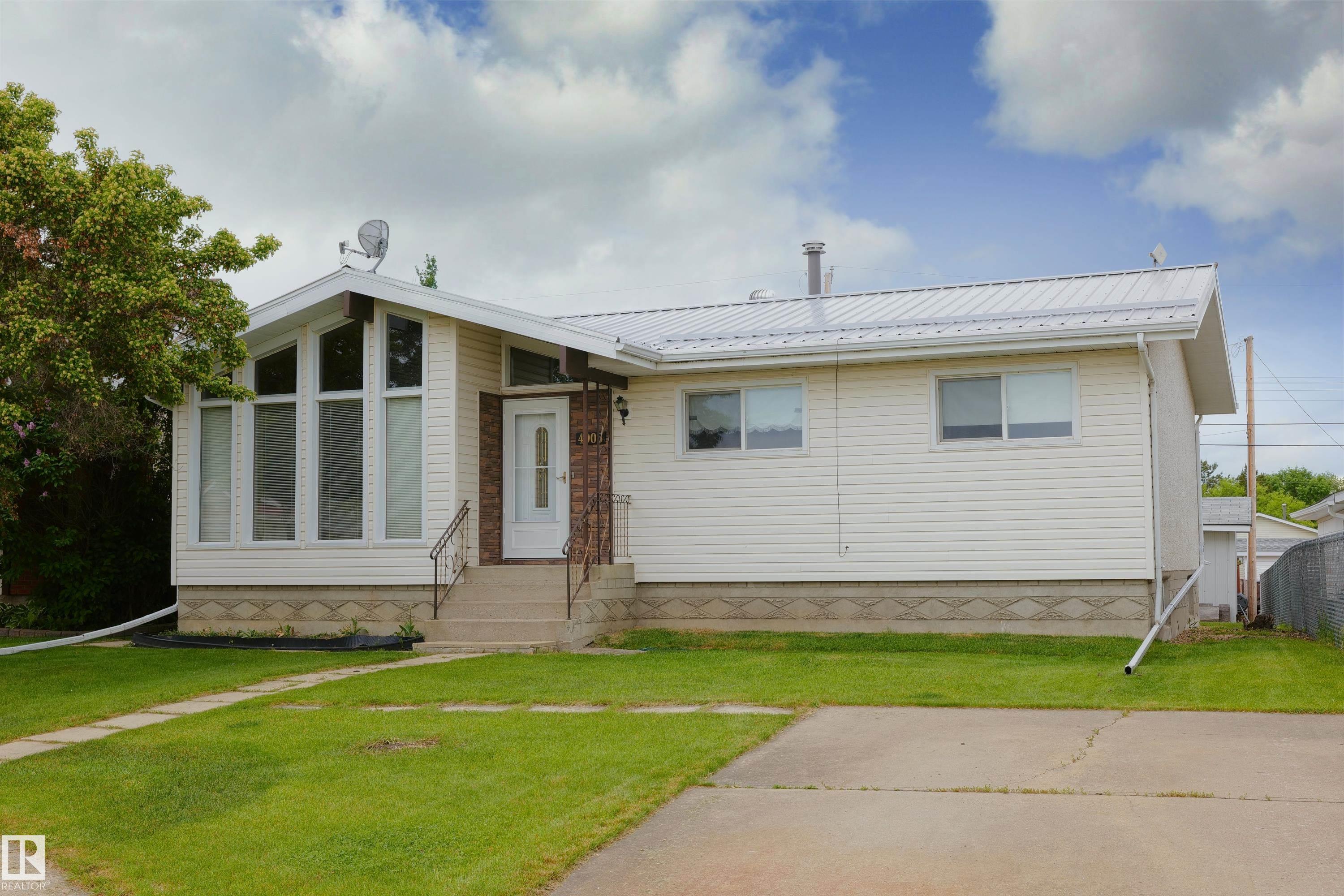 4906 43a Street, Barrhead, Alberta, T0G 0E0