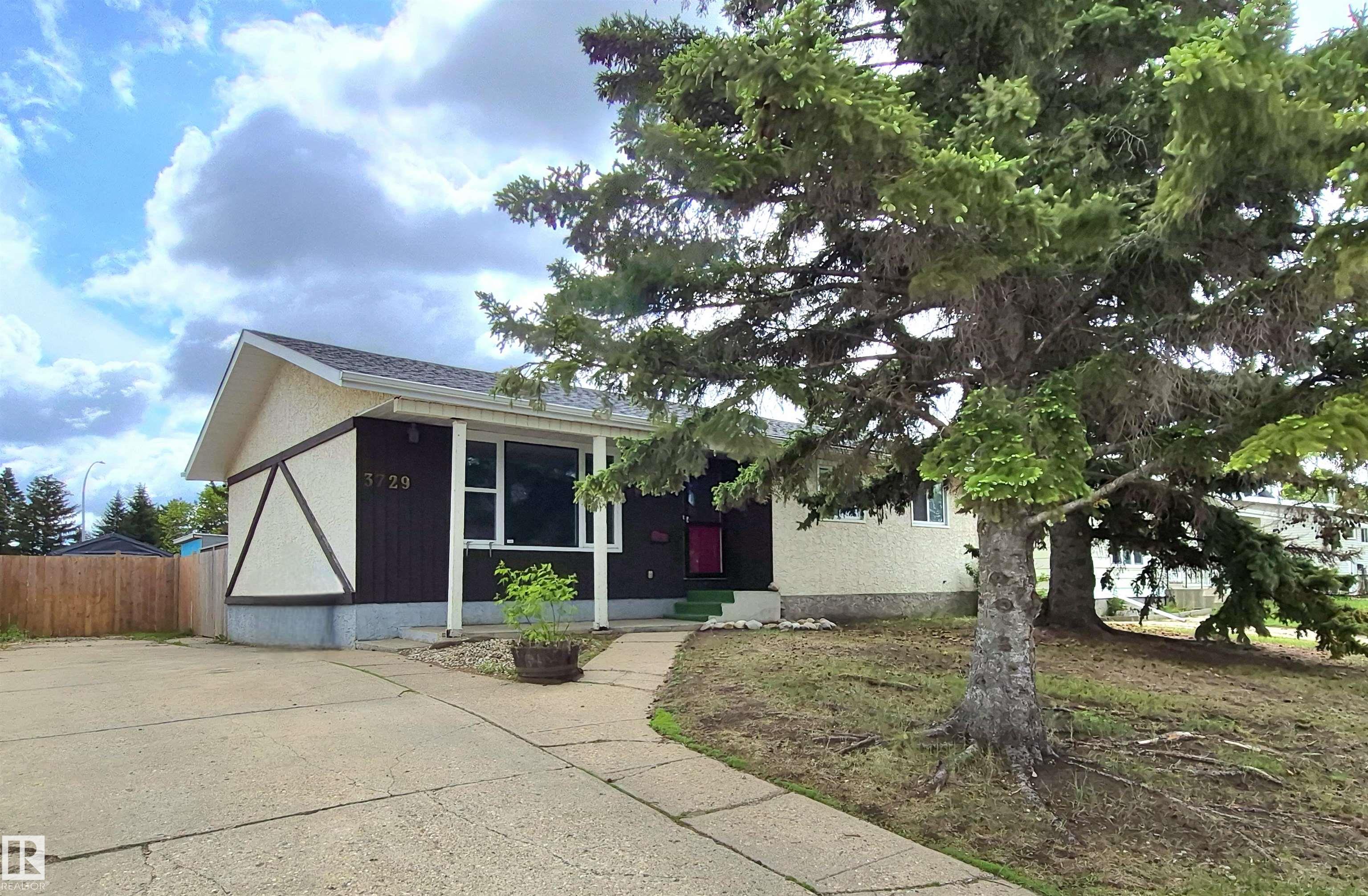 3729 54 Street, Wetaskiwin, Alberta, T9A 2L1