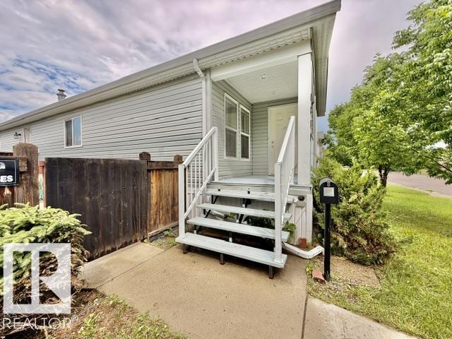 4810 48 Avenue, Wetaskiwin, Alberta, T9A 0E7