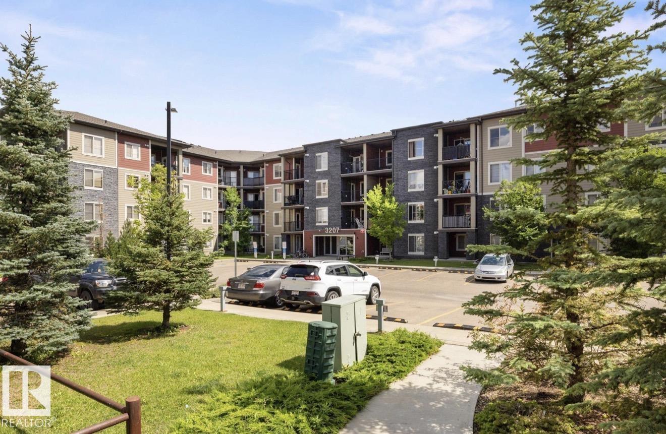 211 3207 James Mowatt Trail, Edmonton, Alberta, T6W 3L6
