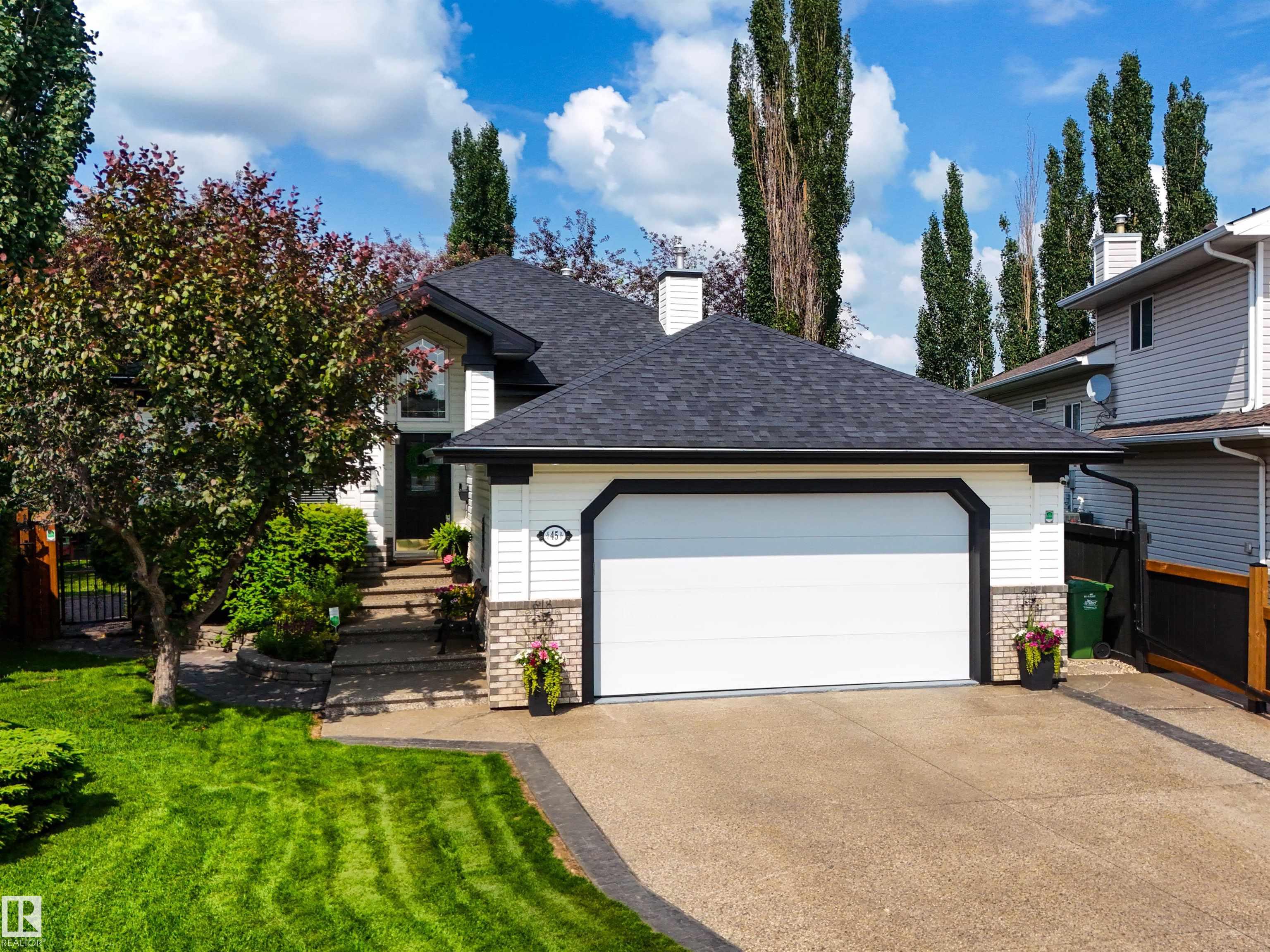 45 Osborne Close, St. Albert, Alberta, T8N 6T2
