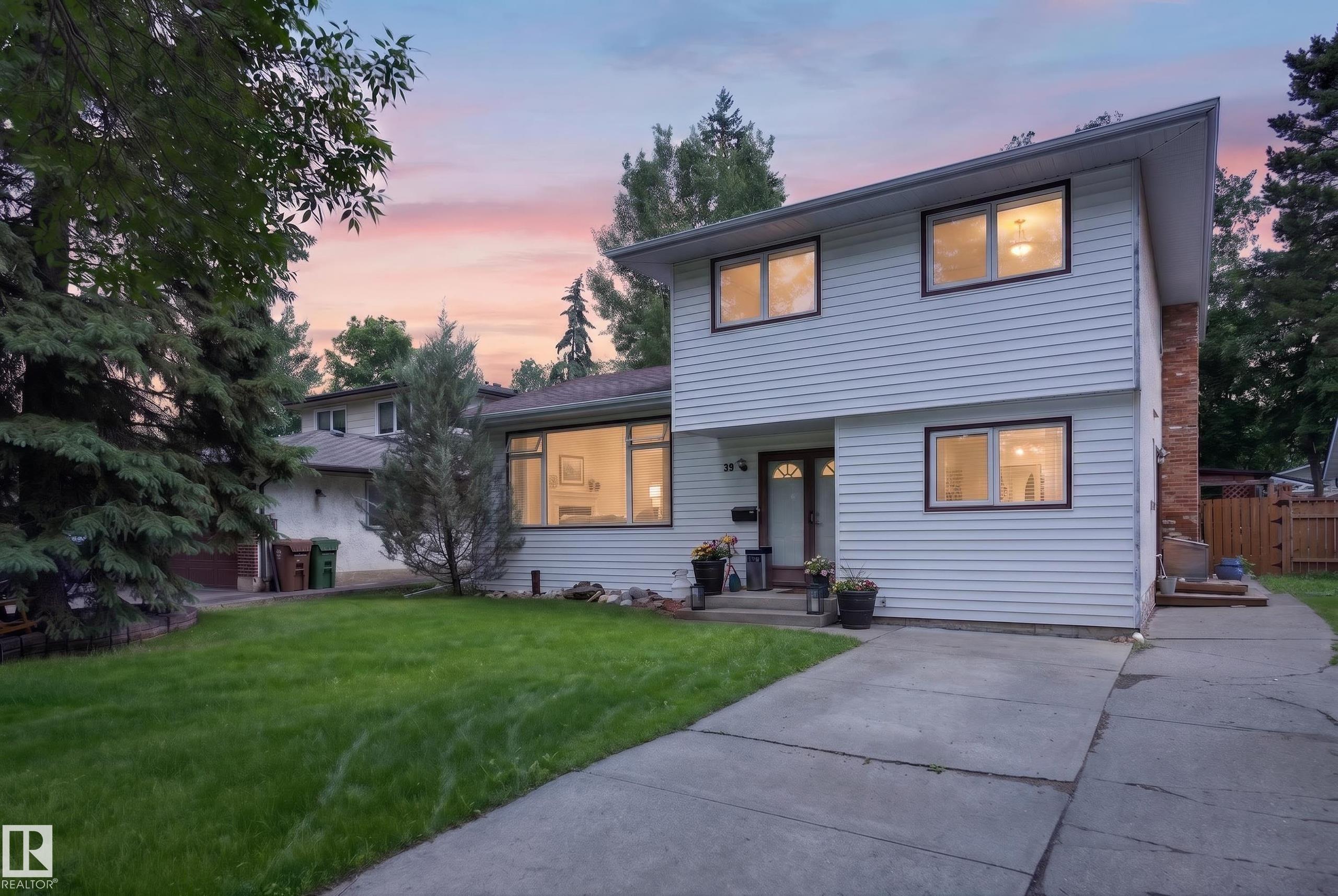 59 Fair Oaks Drive, St. Albert, Alberta, T8N 1P9