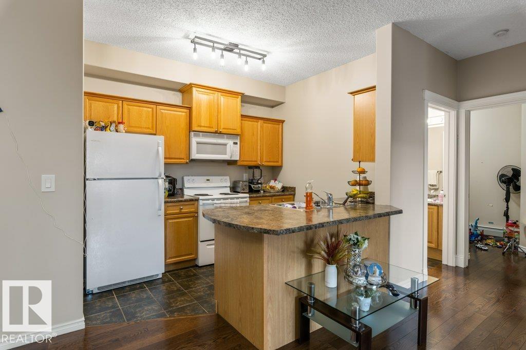 135 16807 100 Avenue, Edmonton, Alberta, T5P 4Z6