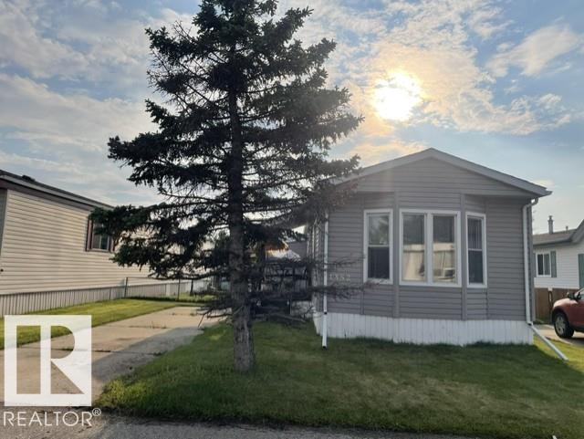 1352 Lakewood Cross, Sherwood Park, Alberta, T8H 1L2