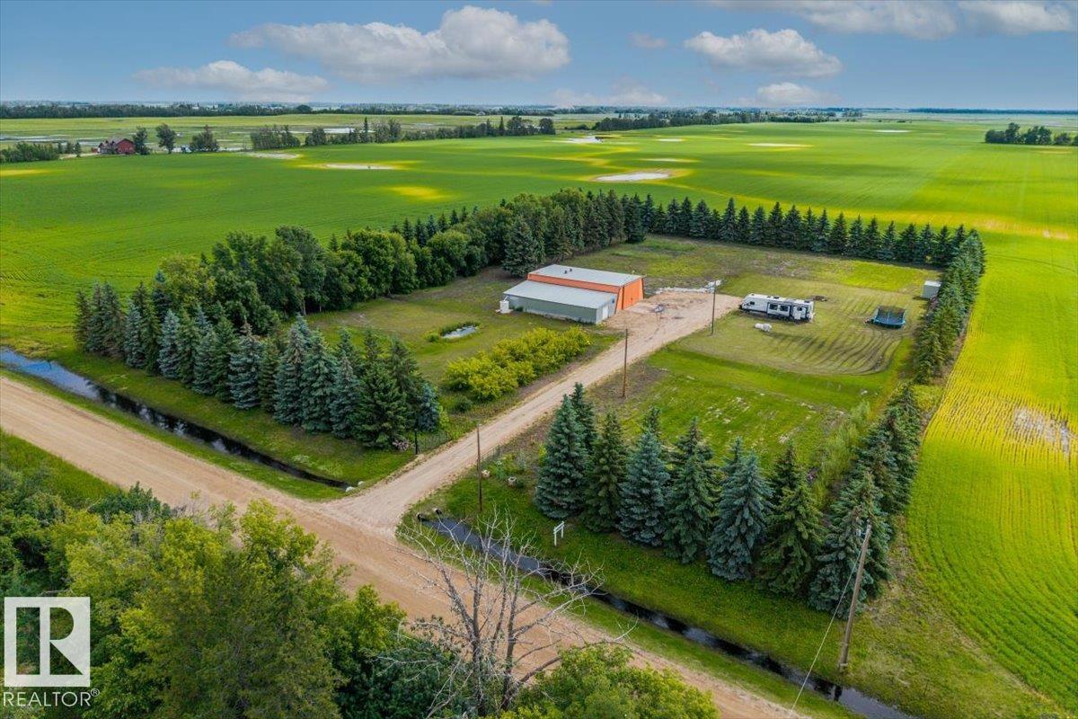 56025 Rge Road 245, Rural Sturgeon County, Alberta, T8R 2P2