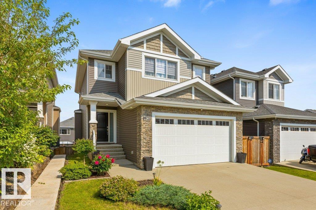3632 Hummingbird Way, Edmonton, Alberta, T5S 0K8
