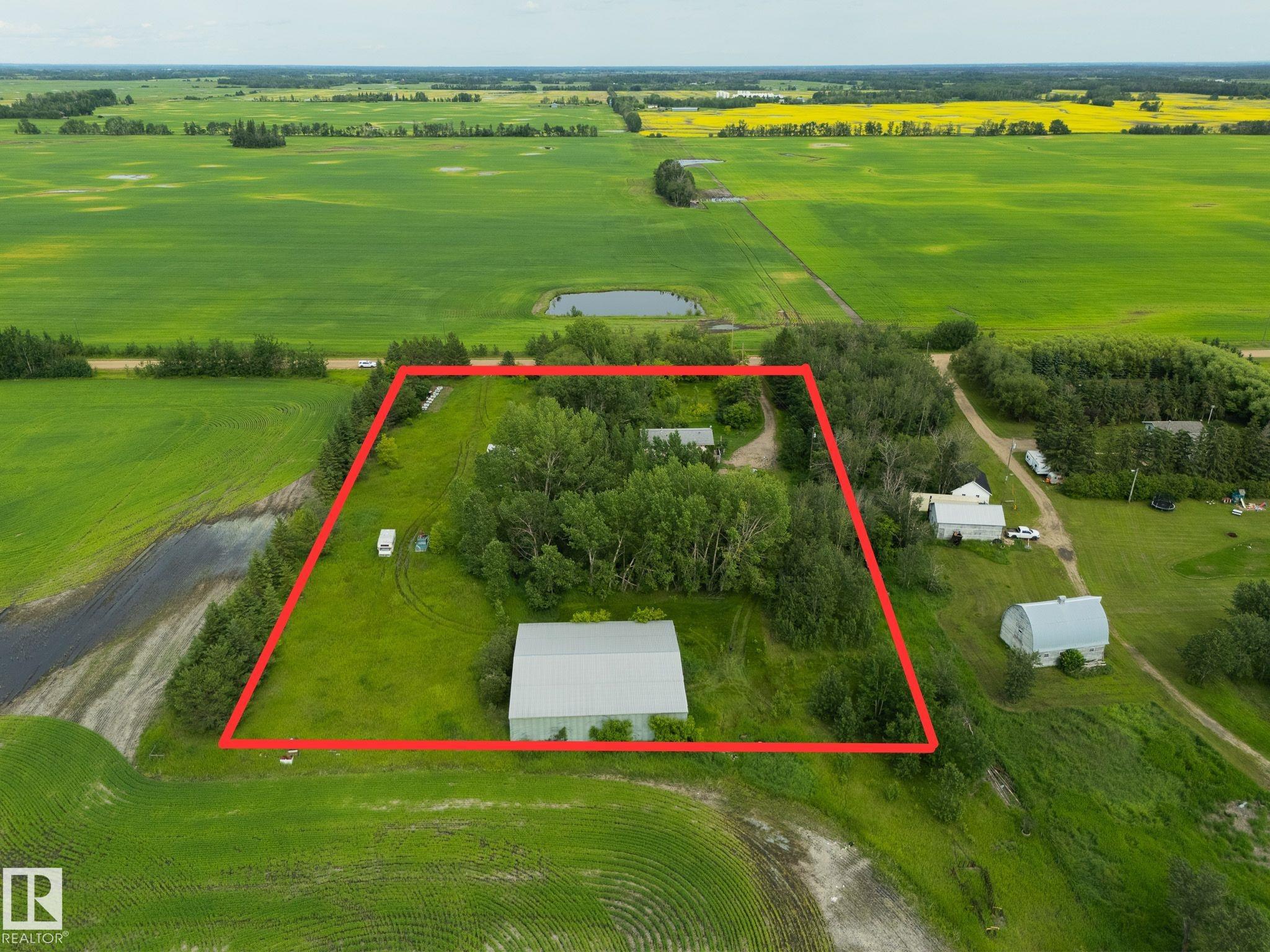 57518 Rge Road 213, Rural Sturgeon County, Alberta, T0A 1N6