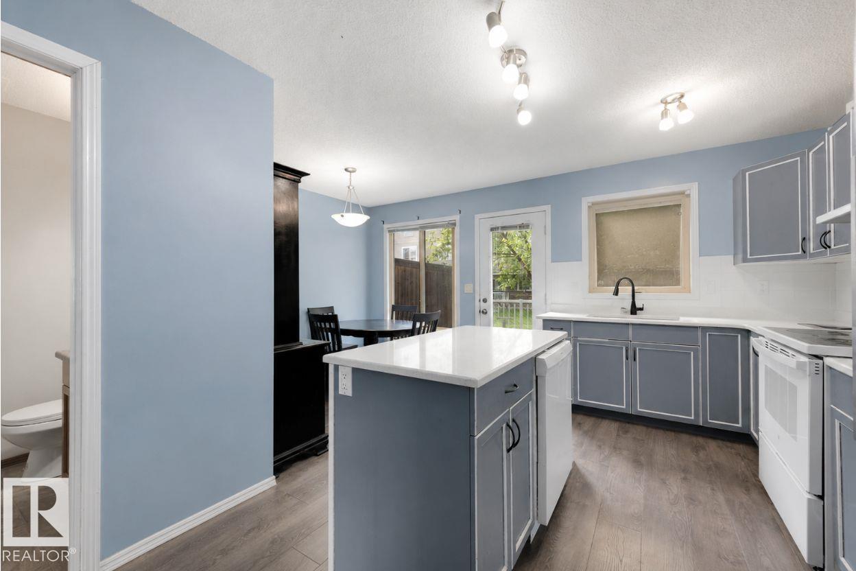 28 290 Spruce Ridge Road, Spruce Grove, Alberta, T7X 0C4