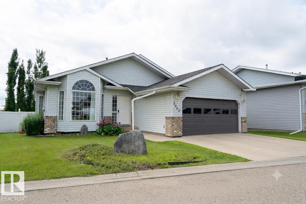 2902 Cornwall Drive, Athabasca Town, Alberta, T9S 1N7