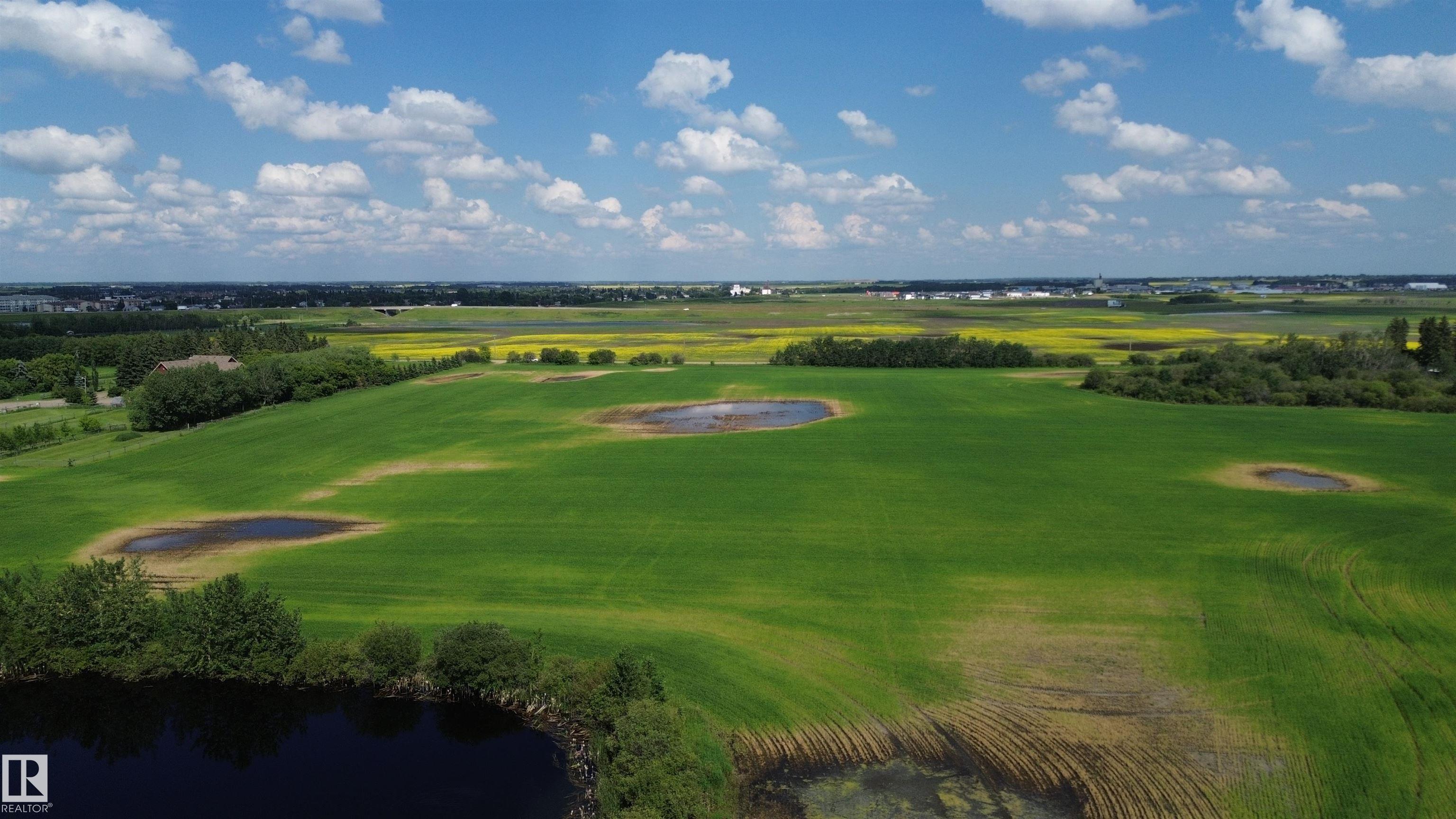 Township 554 Range Road 254, Rural Sturgeon County, Alberta, T8R 0S2