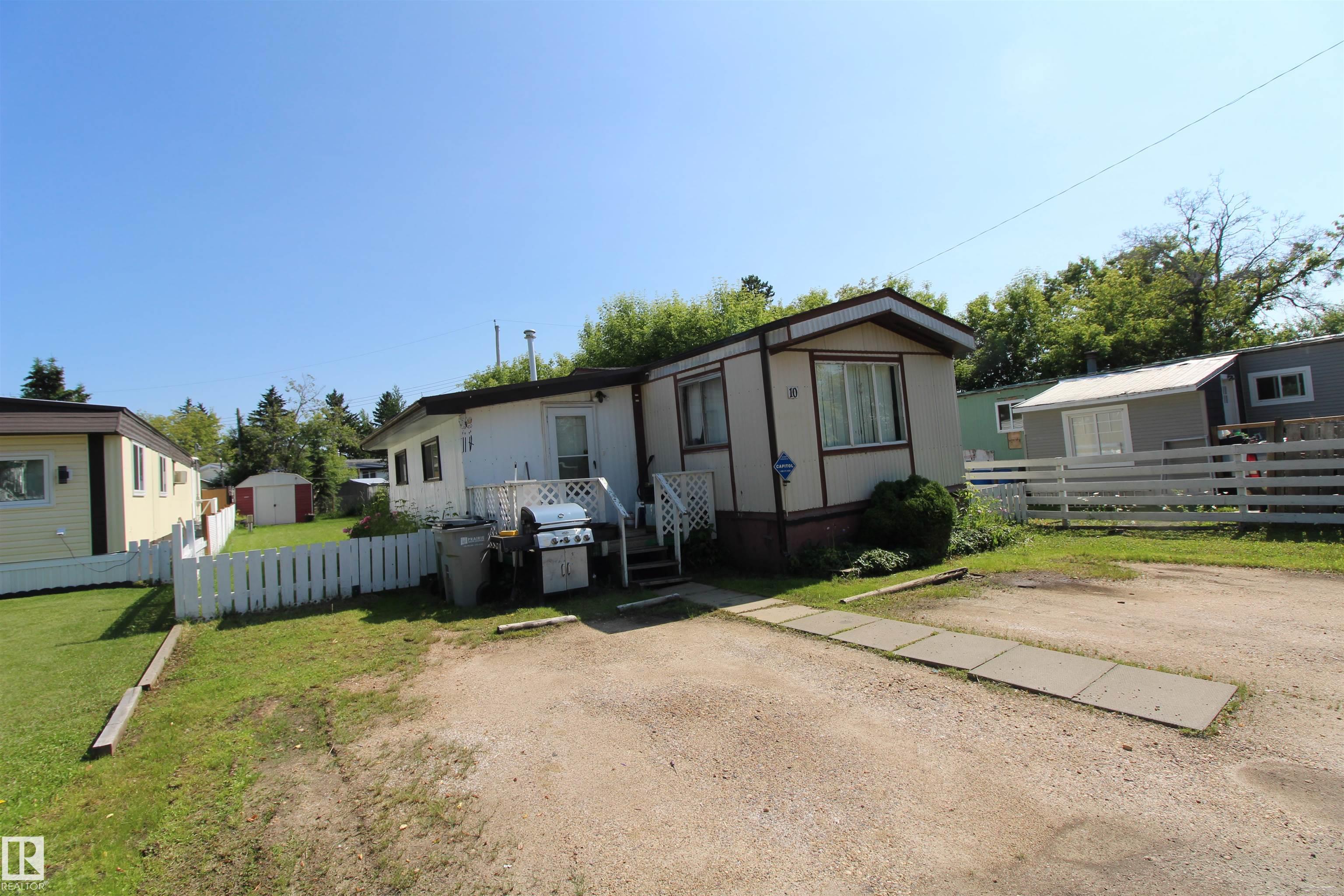 10 9501 104 Ave, Westlock, Alberta, T7P 1M7