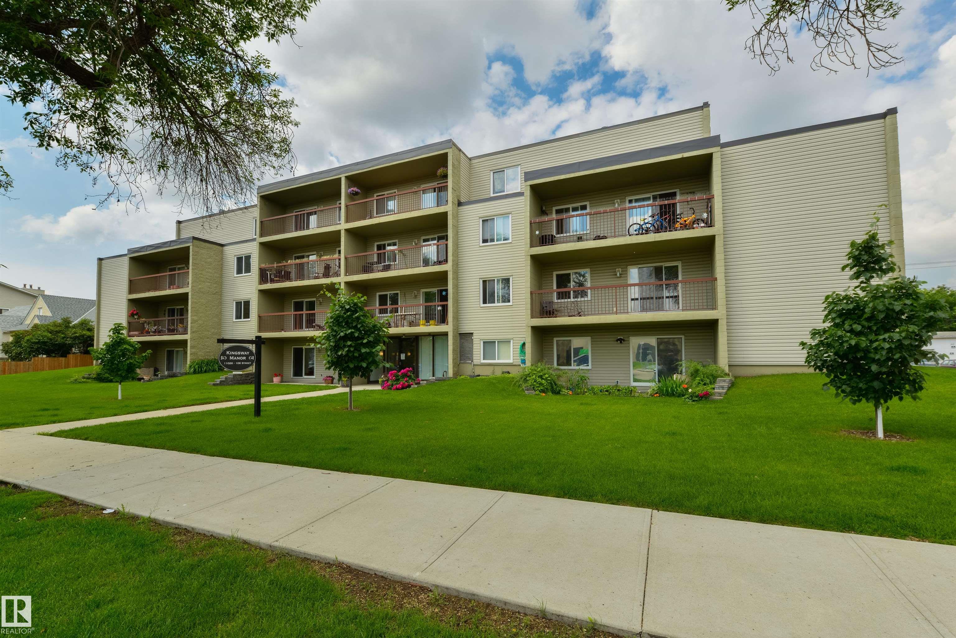 204 11026 106 Street, Edmonton, Alberta, T5H 2Y4