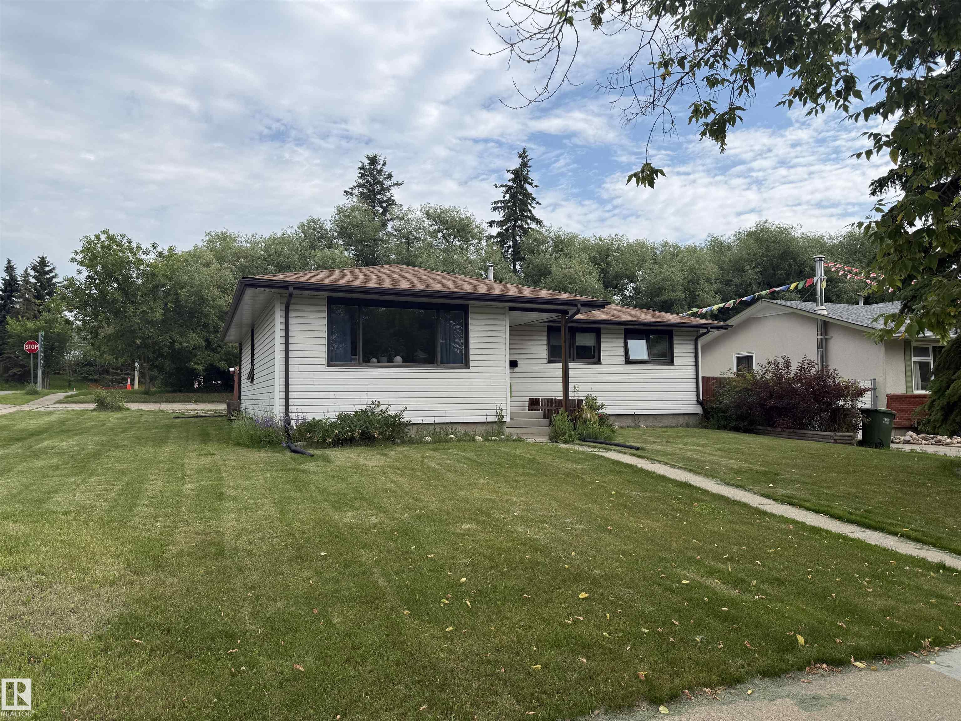 48 Aspen Crescent, St. Albert, Alberta, T8N 2L8
