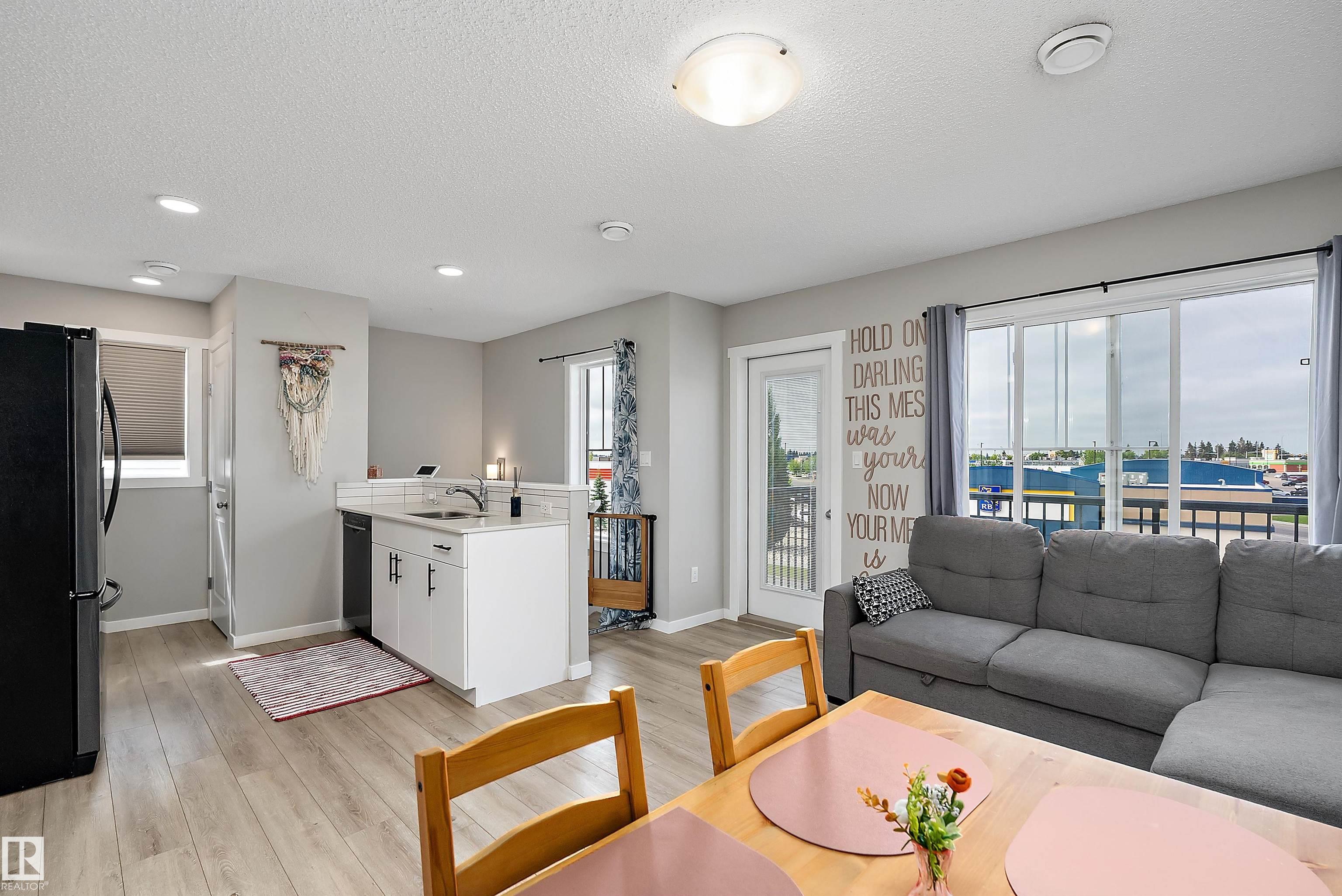 65 50 Mclaughlin Drive, Spruce Grove, Alberta, T7X 0E1