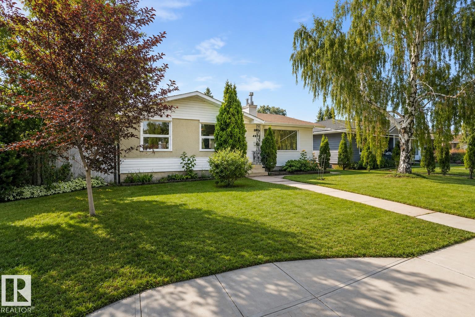 4812 Malmo Road, Edmonton, Alberta, T6H 4L6