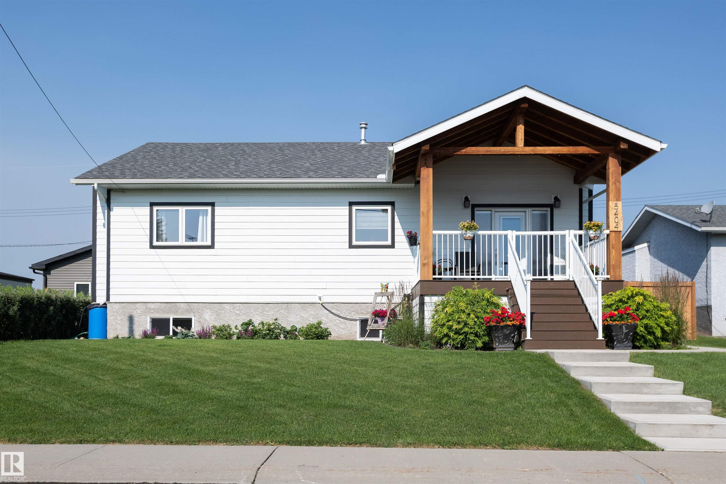 5404 60th Street, Barrhead, Alberta, T7N 1C1