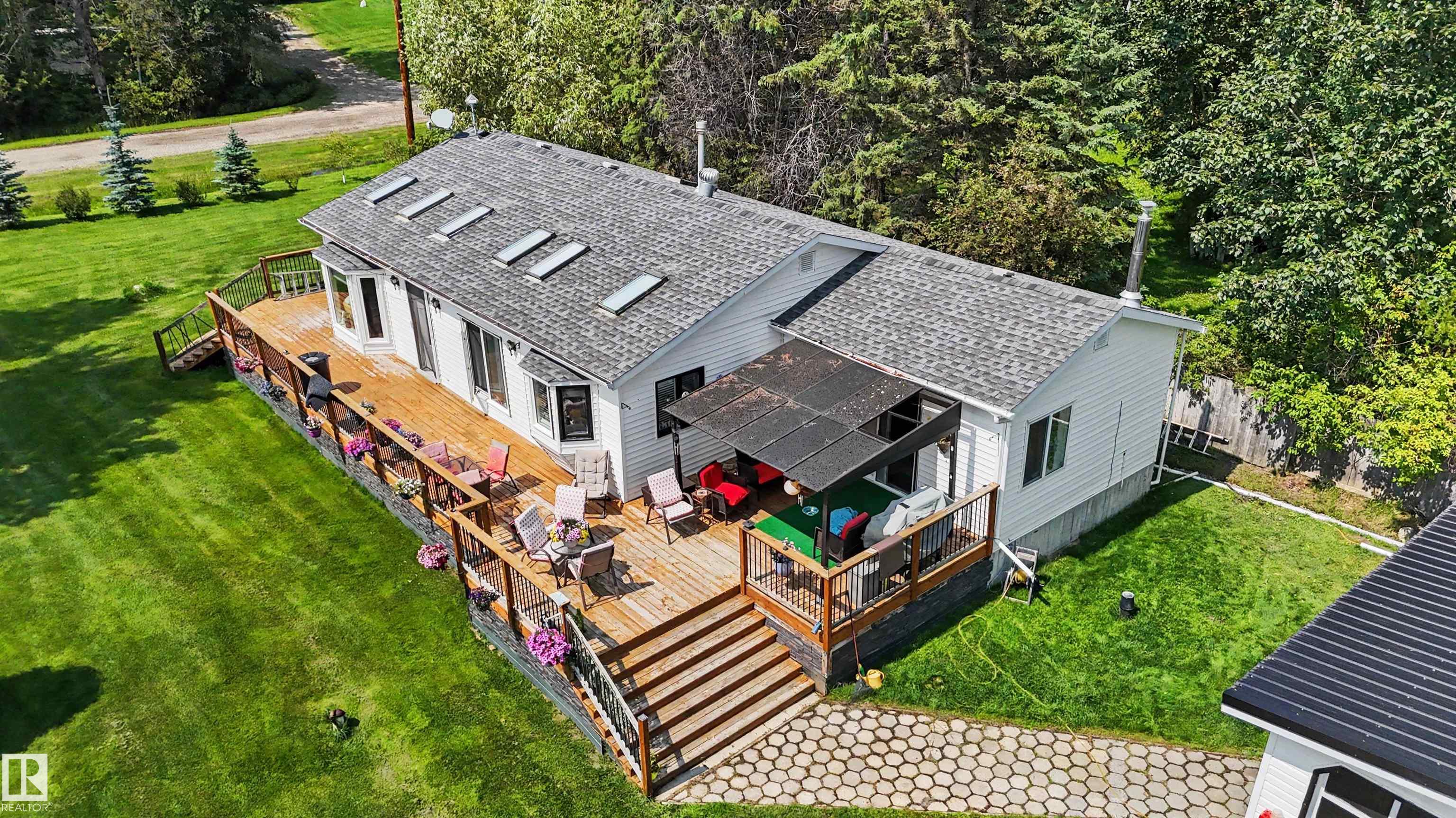 709 55107 Rge Road 33, Rural Lac Ste. Anne County, Alberta, T0E 1A0