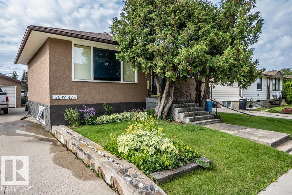 5009 47 Ave, St. Paul Town, Alberta, T0A 3A1