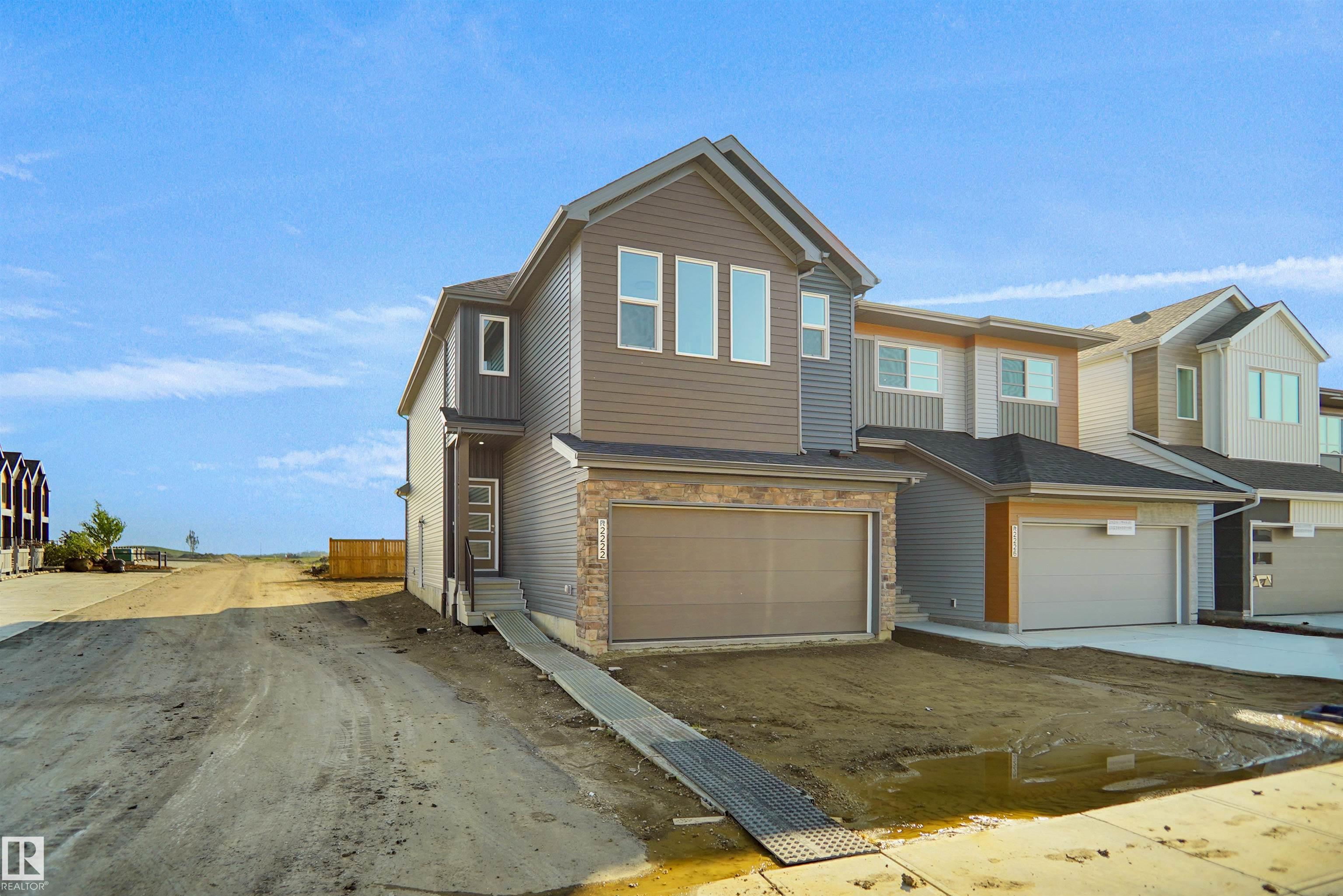 8707 183 Avenue, Edmonton, Alberta, T5Z 0X2