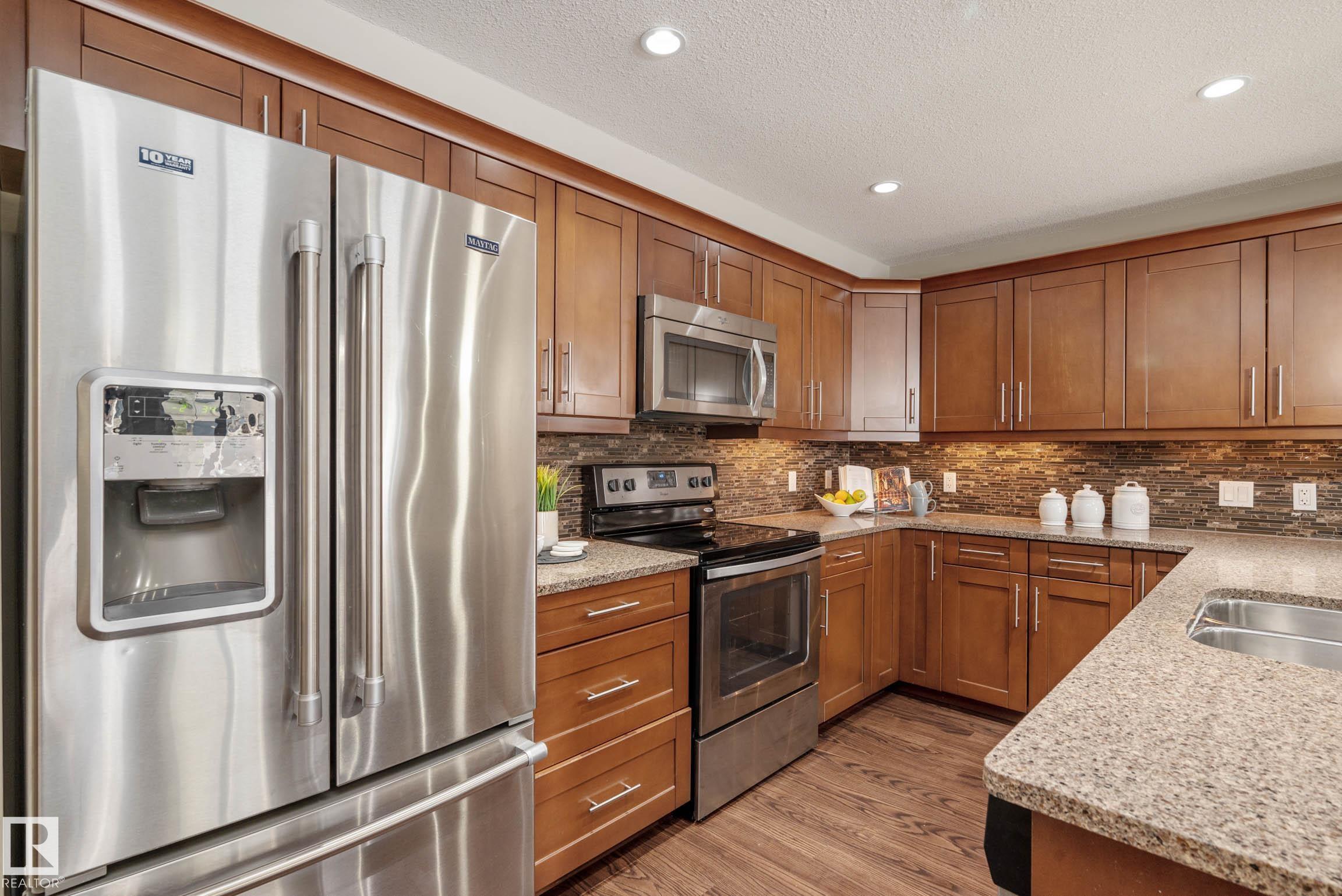 119 1031 173 Street, Edmonton, Alberta, T6W 3E4