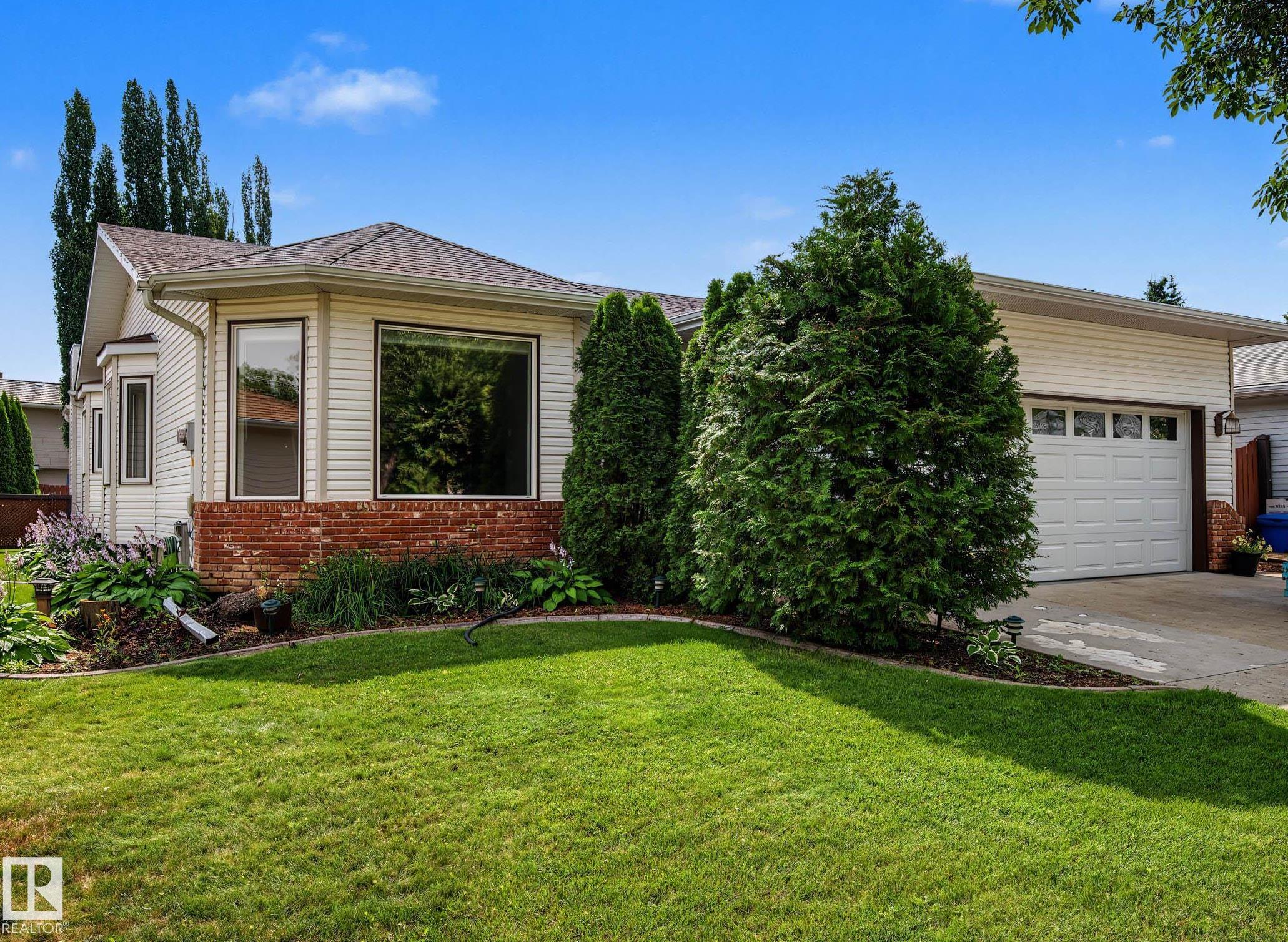 90 Dufferin Street, St. Albert, Alberta, T8N 5R7
