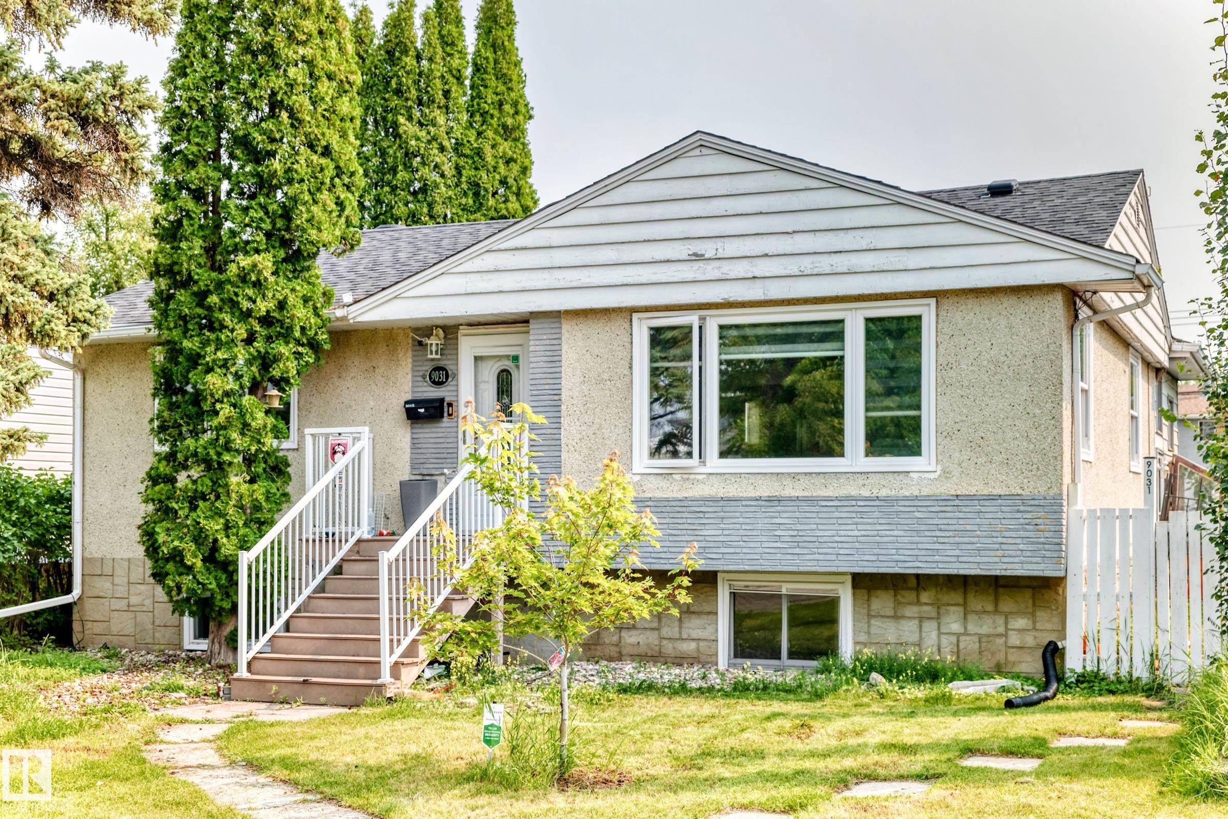 9031 150 Street, Edmonton, Alberta, T5R 1E8