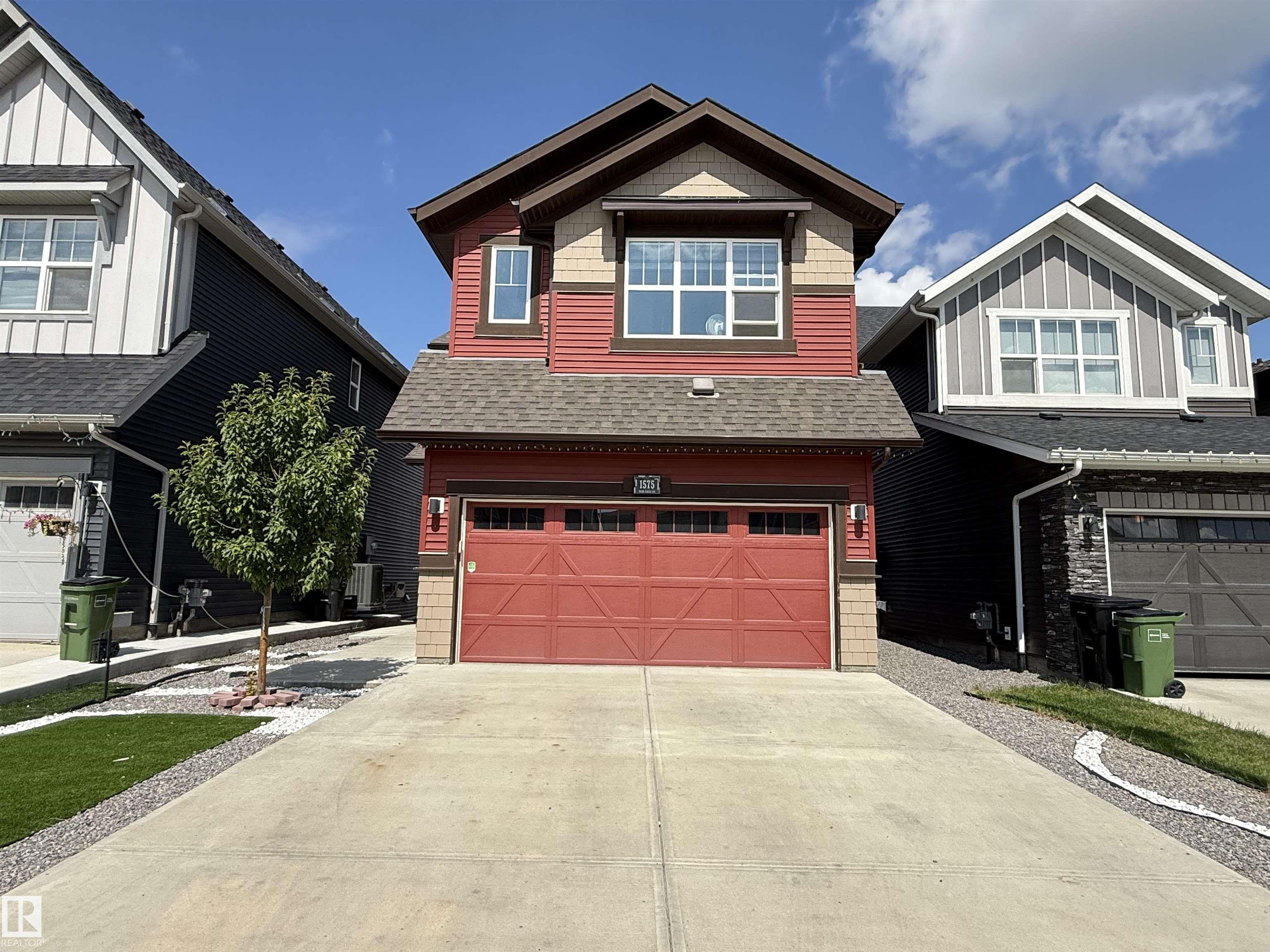 1575 Plum Circle Circle, Edmonton, Alberta, T6X 2W9