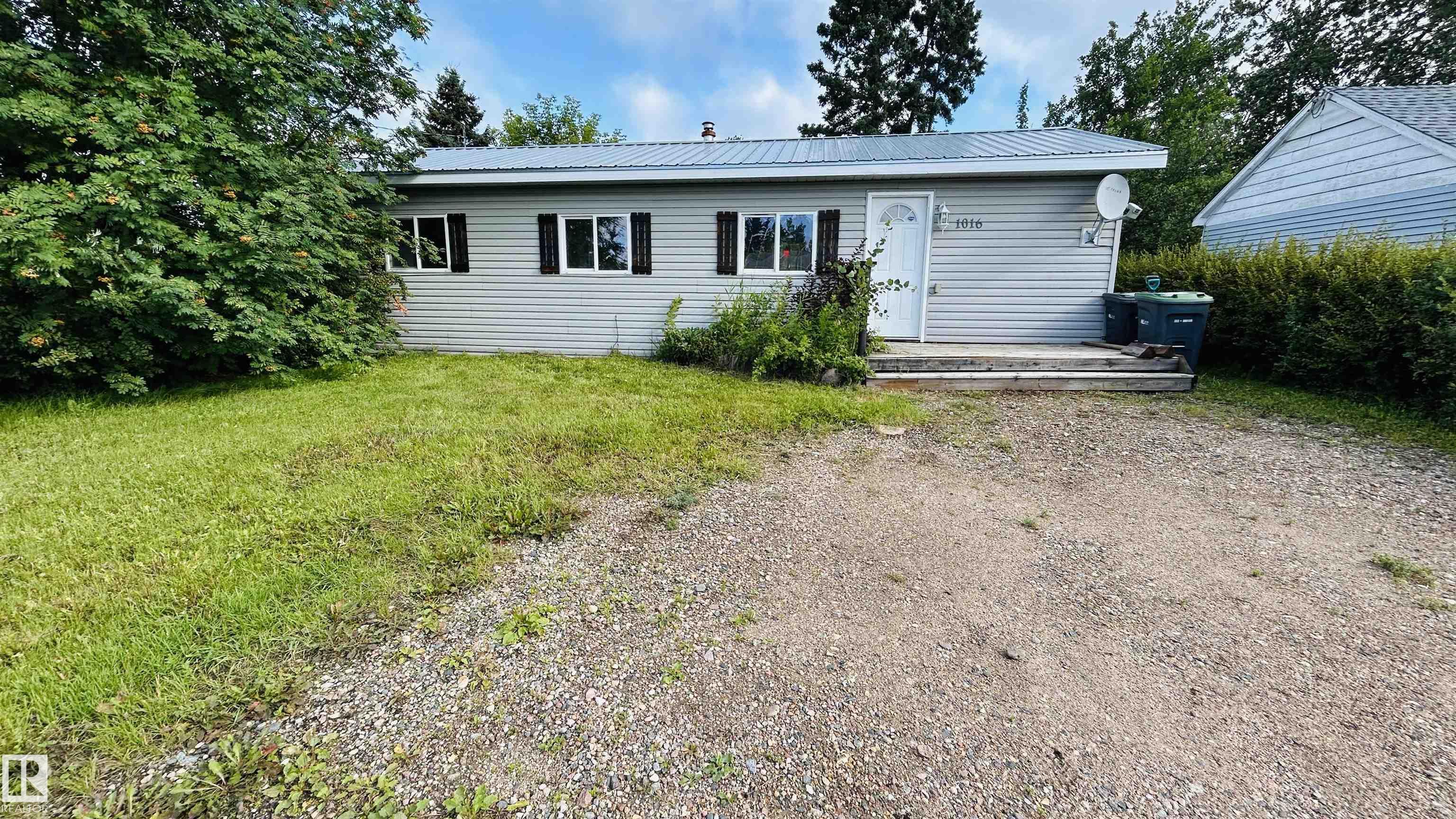 1016 16 Avenue, Cold Lake, Alberta, T9M 1L6