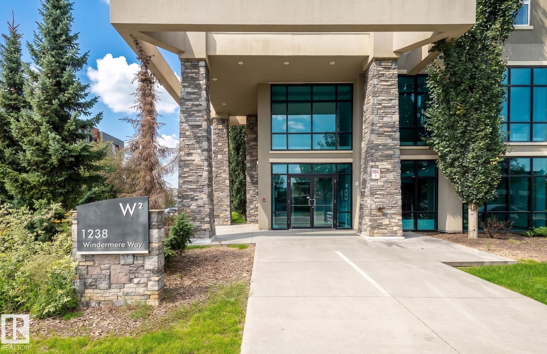 114 1238 Windermere Way, Edmonton, Alberta, T6W 2J3