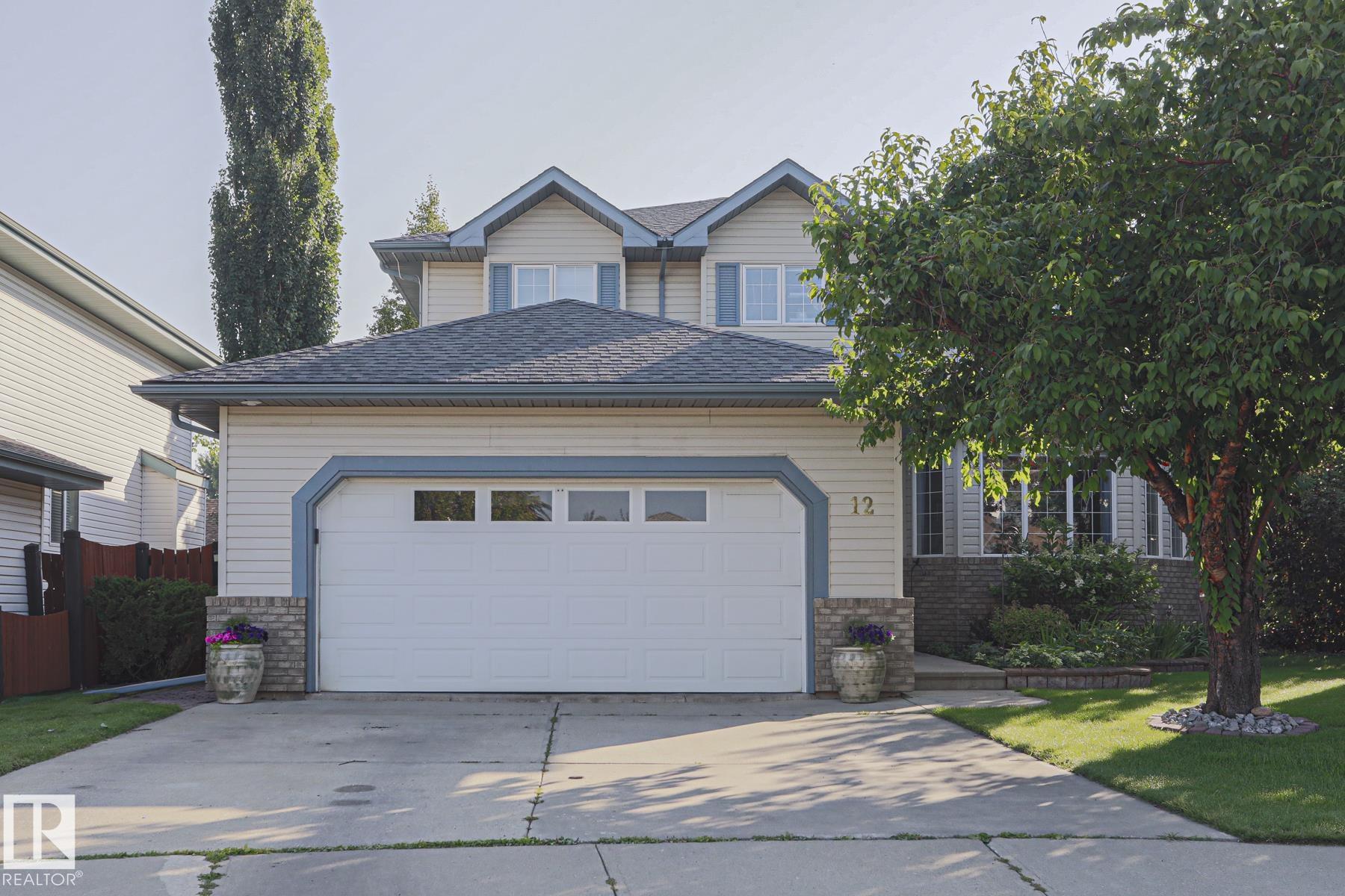 12 Douziech Close, St. Albert, Alberta, T8N 6G9