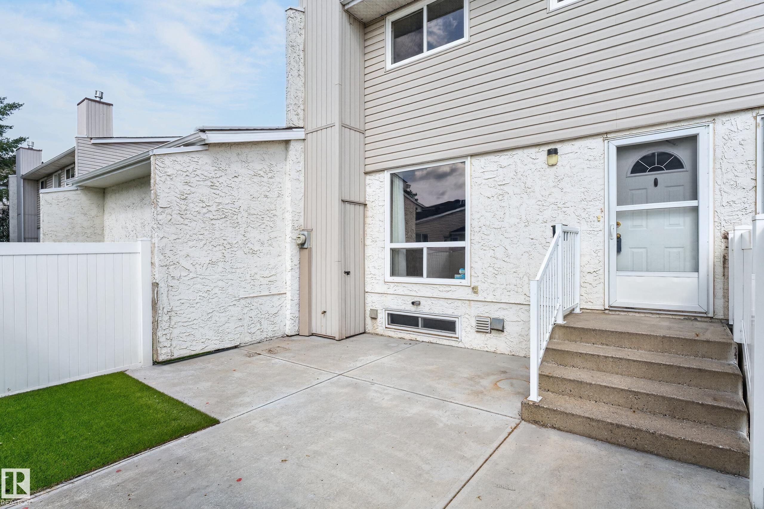 14557 121 Street Edmonton Alberta
