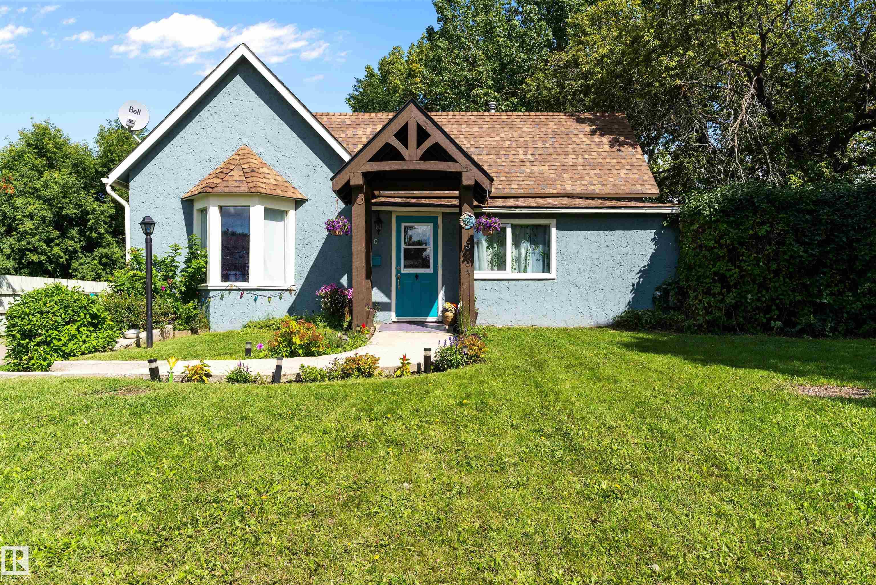 5404 45 Avenue, Wetaskiwin, Alberta, T9A 0E9