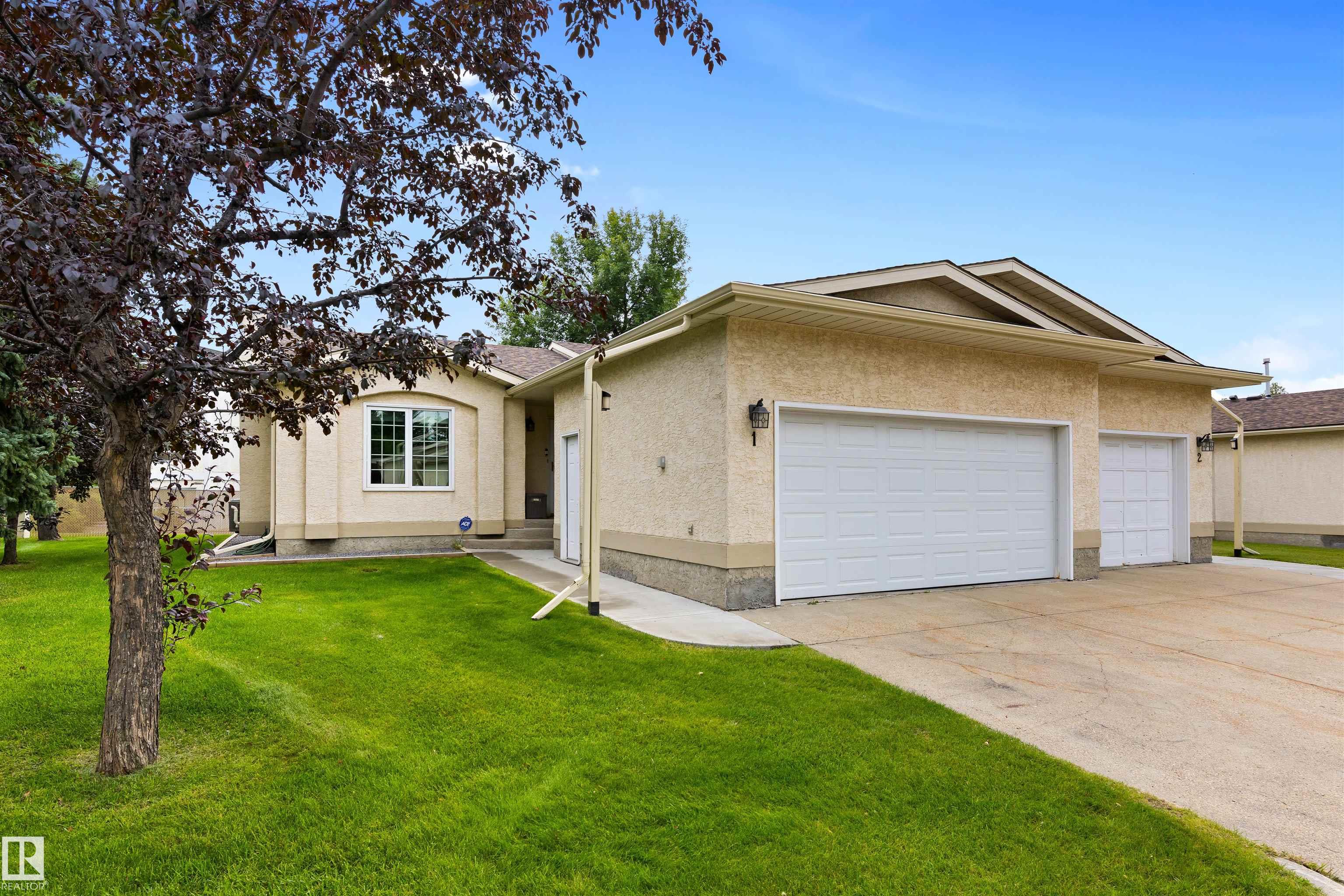 1 10 Grange Drive, St. Albert, Alberta, T8N 5Z2