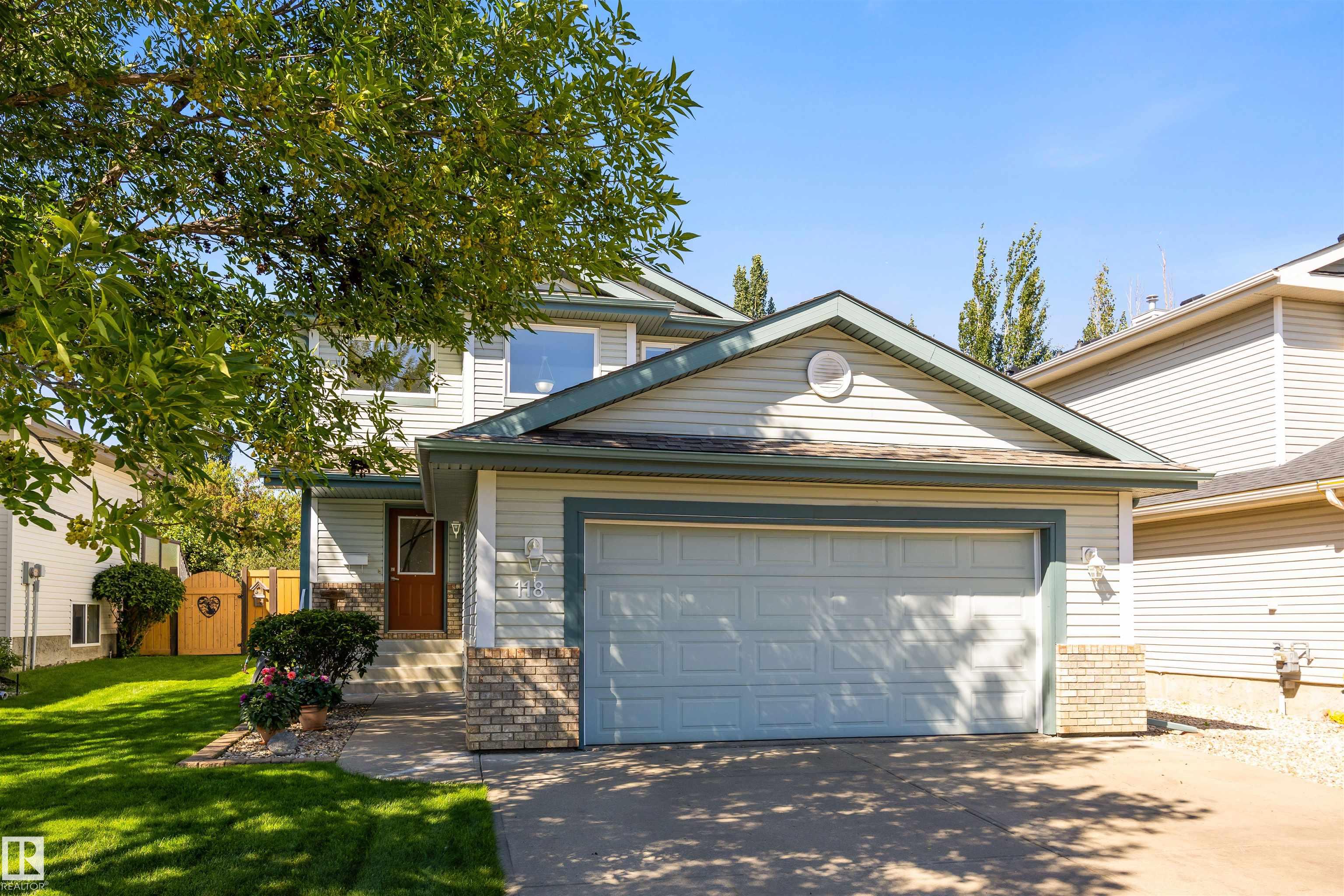 118 Naples Way, St. Albert, Alberta, T8N 7E4