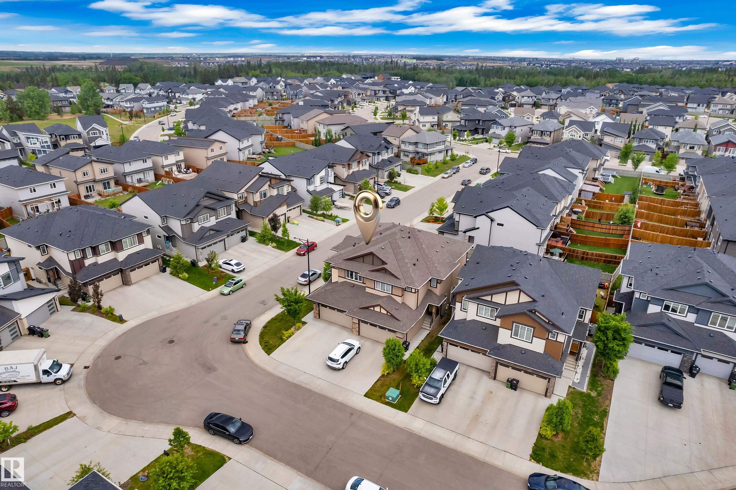 7245 Chivers Place, Edmonton, Alberta, T6W 4L4