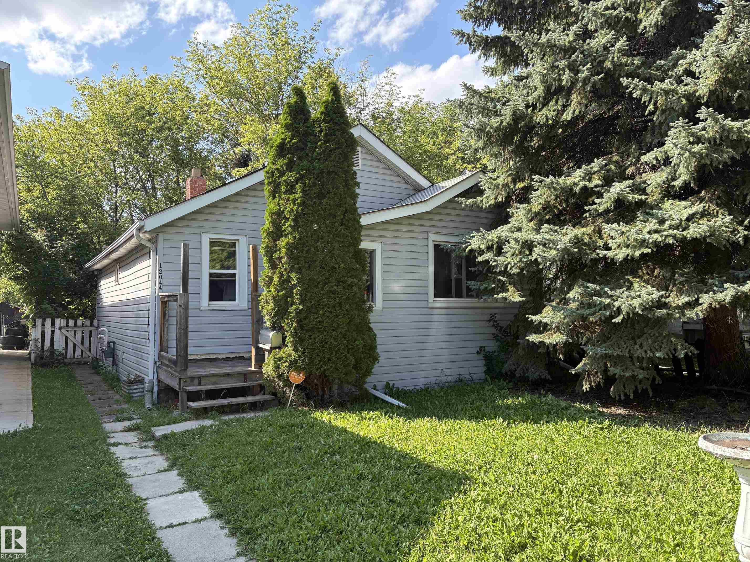 12044 64 Street Edmonton Alberta