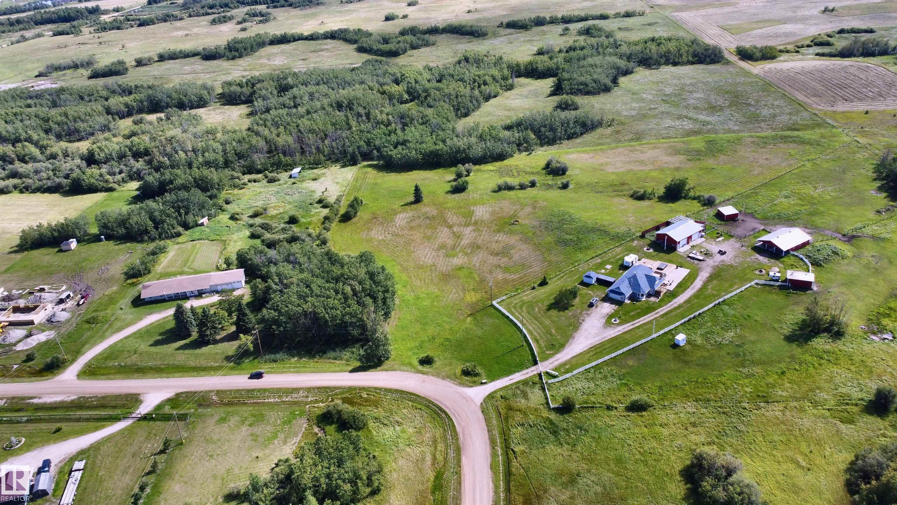 15 58121 Lily Lake Road, Rural Sturgeon County, Alberta, T0G 1L0