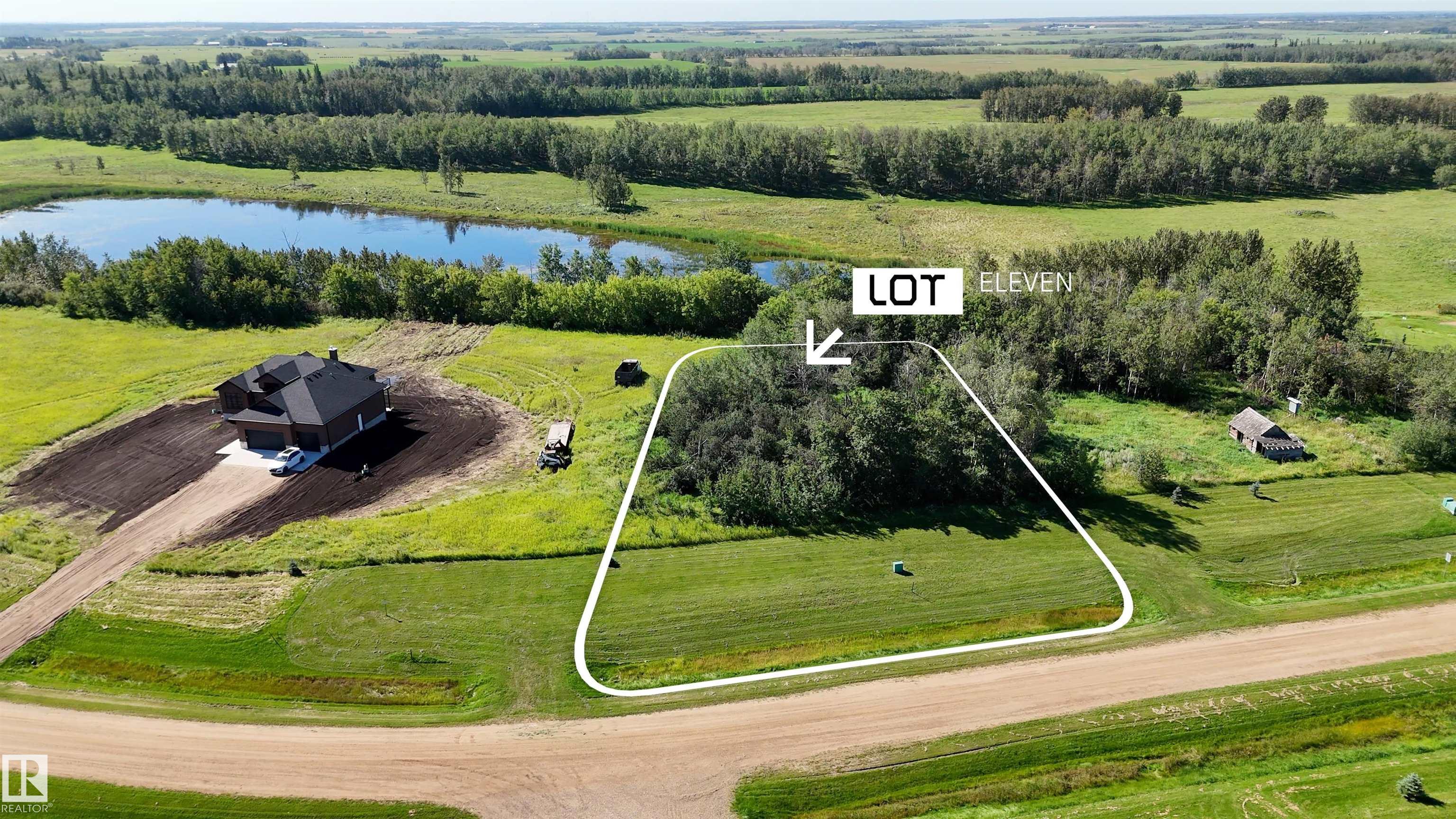 111 Buffalo Way, Rural Thorhild County, Alberta, T0A 2K0