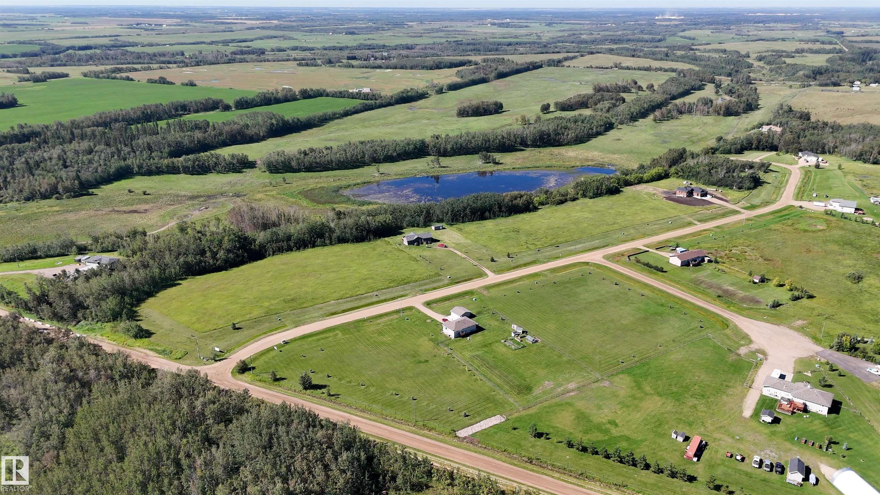 102 Buffalo Way, Rural Thorhild County, Alberta, T0A 2K0