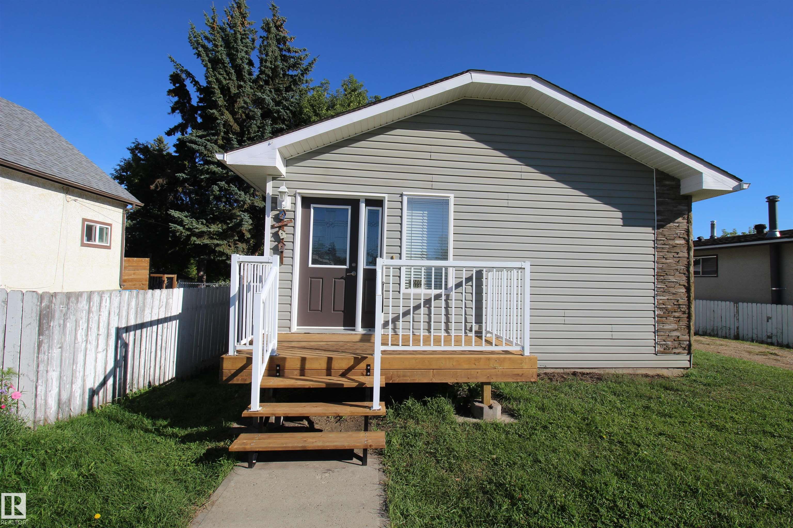 10216 101 Street, Westlock, Alberta, T7P 1X9