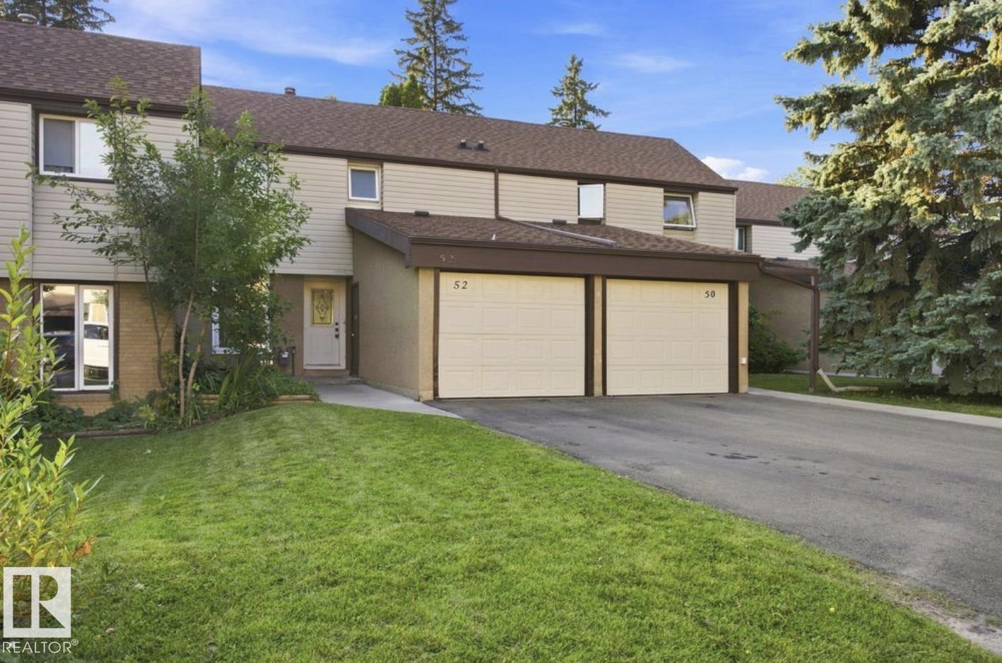52 Grandin Village, St. Albert, Alberta, T8N 1R9
