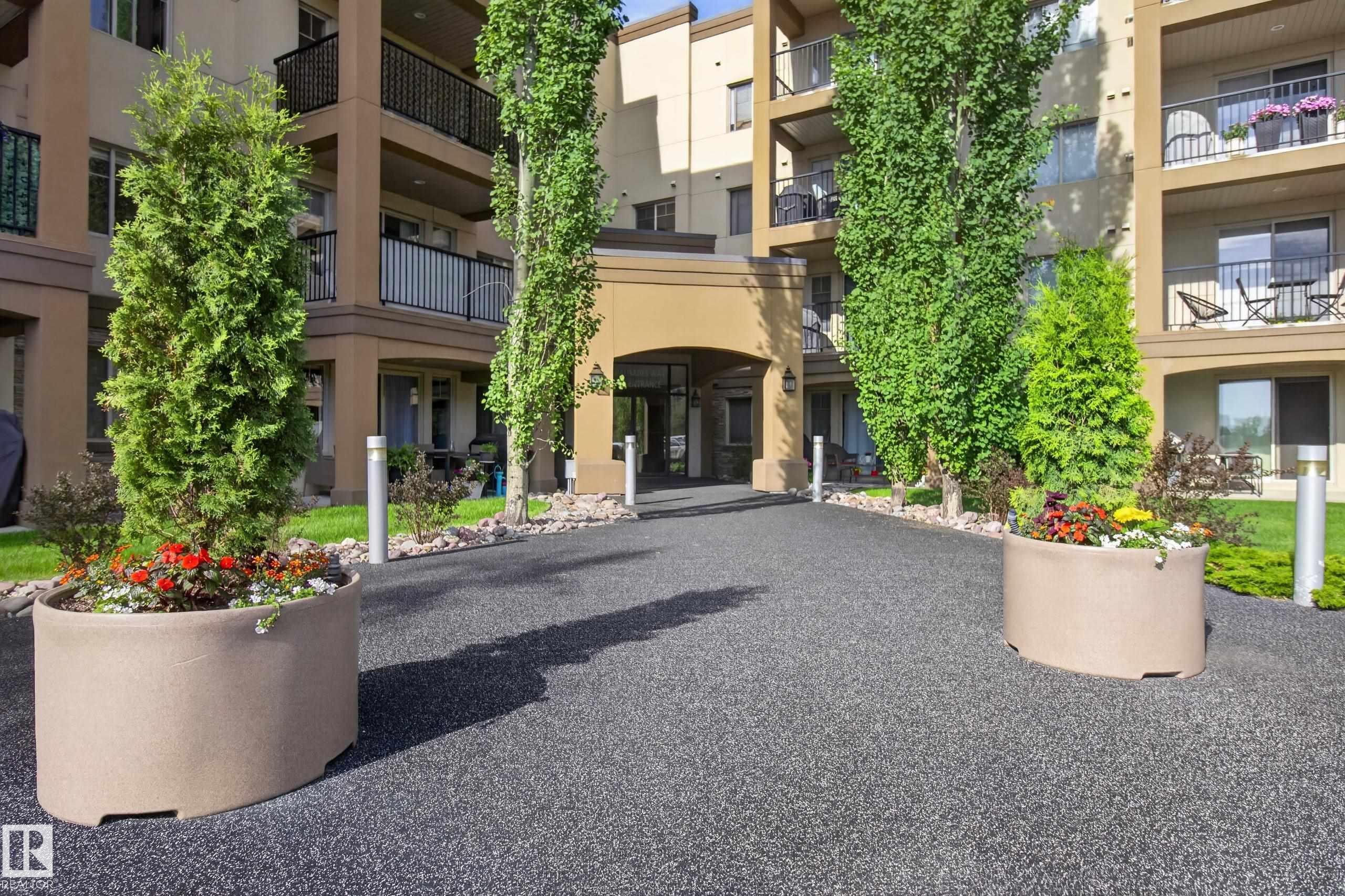 237 400 Palisades Way, Sherwood Park, Alberta, T5H 0H4