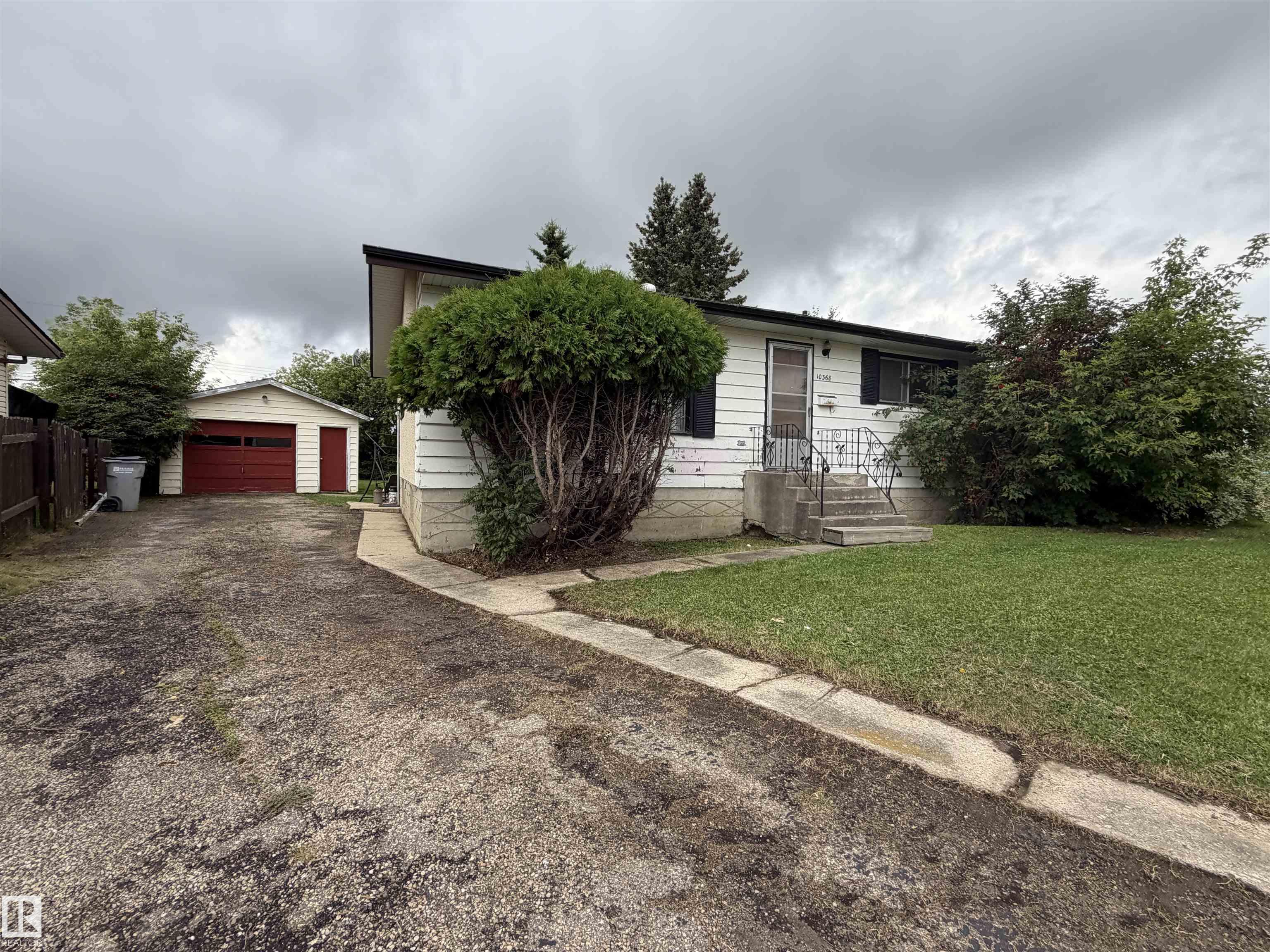 10368 108 Avenue, Westlock, Alberta, T7P 1J3