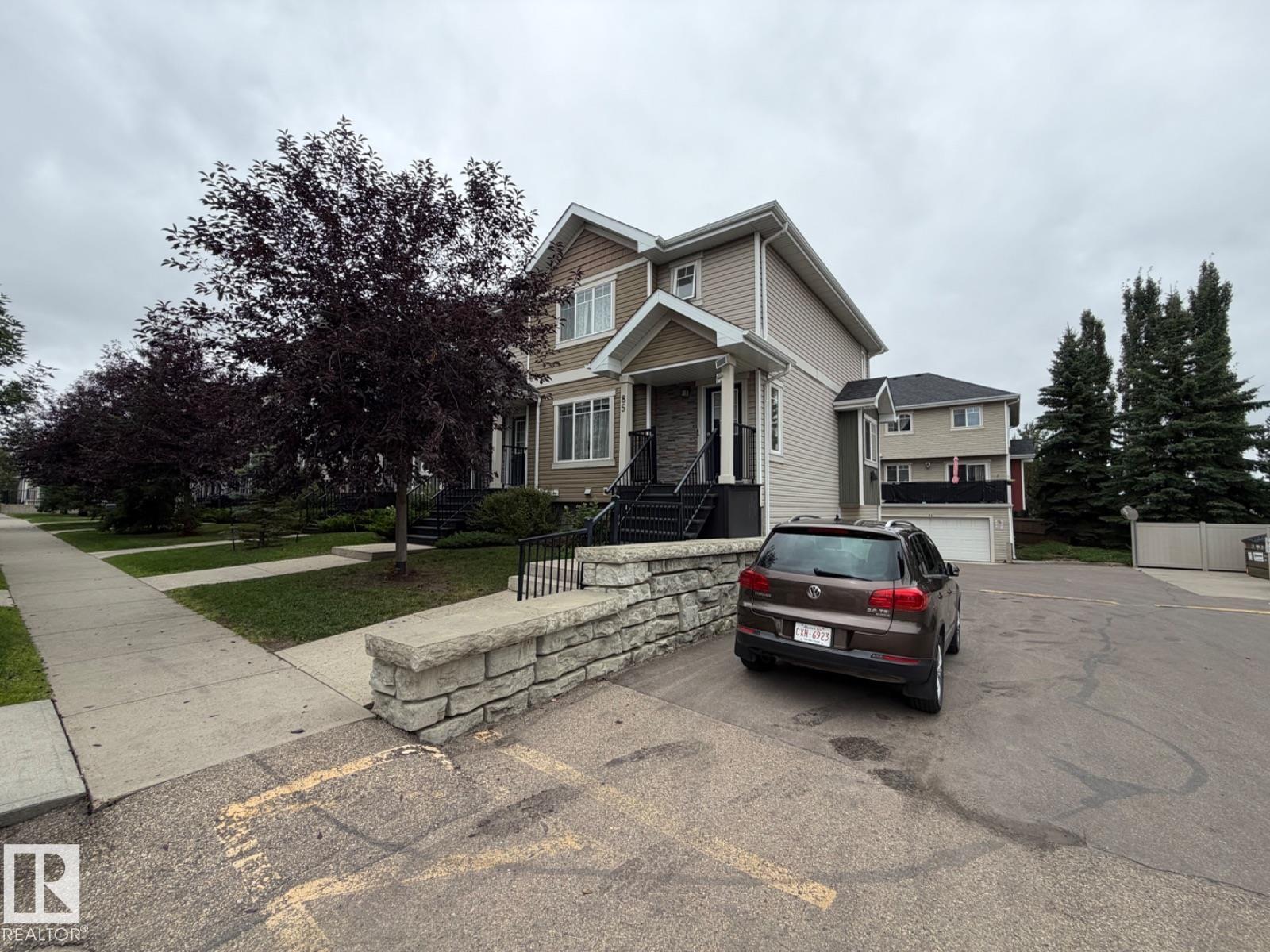 85 9535 217 Street, Edmonton, Alberta, T5T 4P5