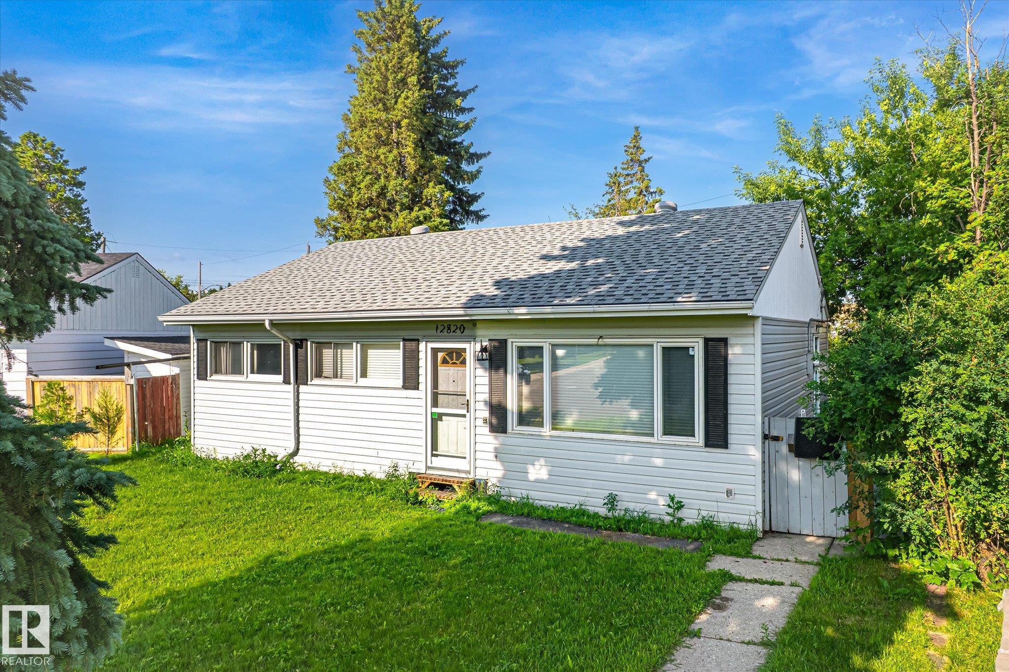 12820 132 Street, Edmonton, Alberta, T5L 1R1