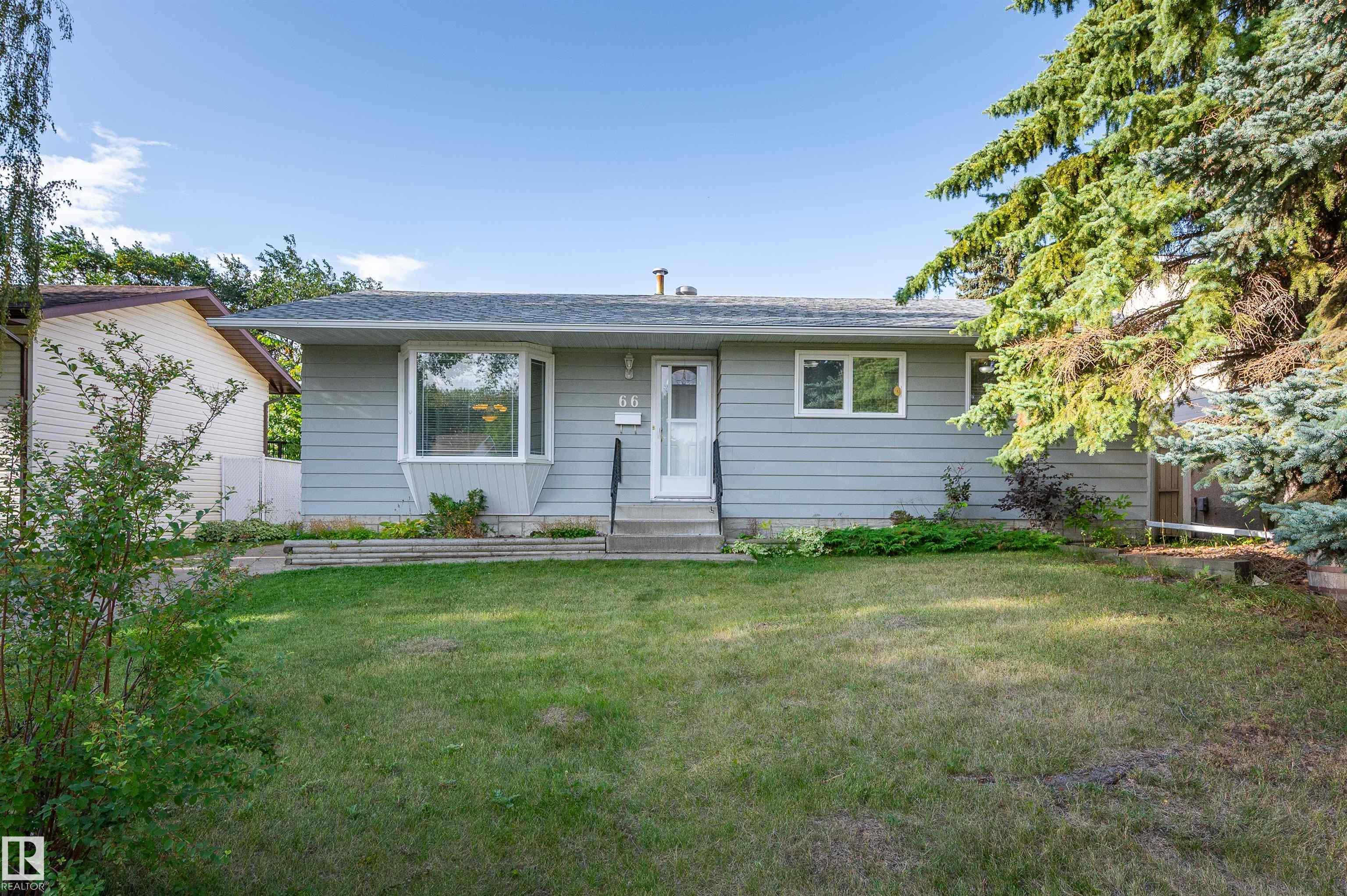 66 Meadowbrook Road, Sherwood Park, Alberta, T8A 0N9