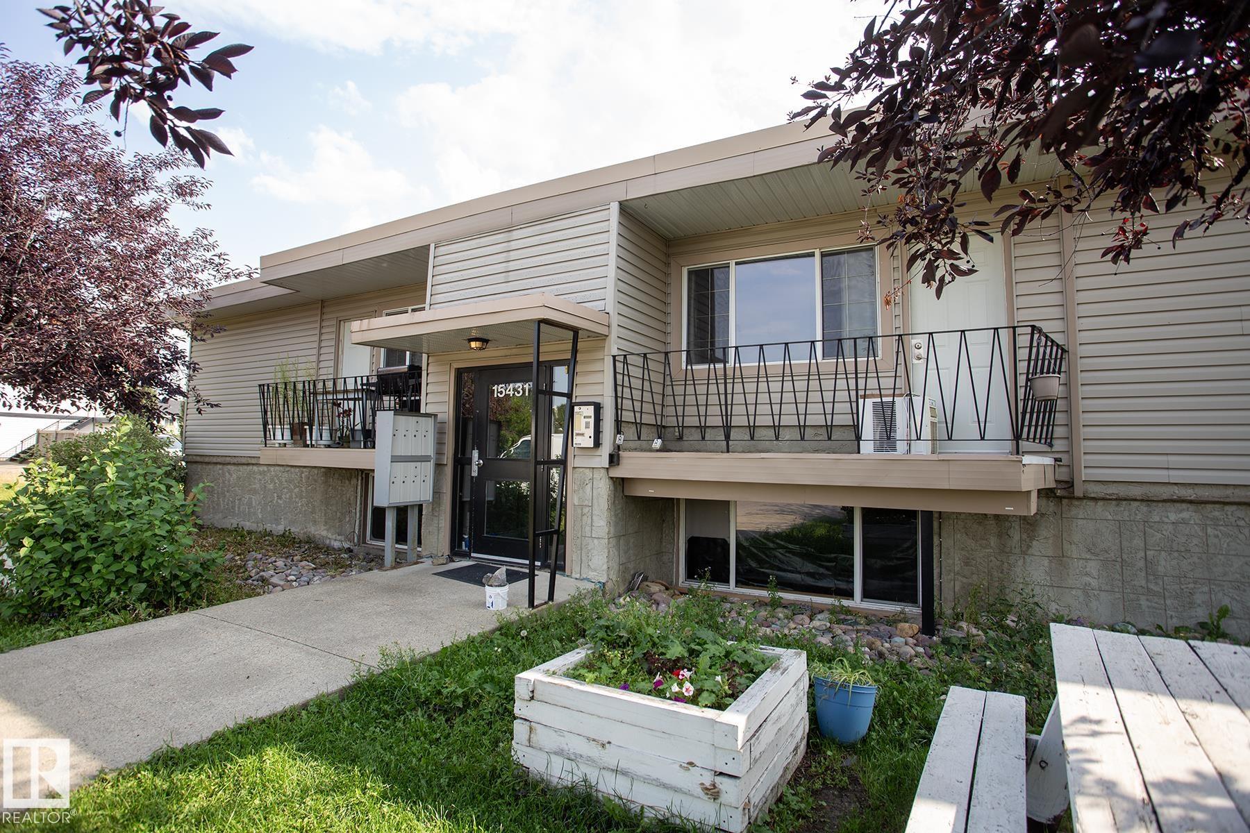 8 15431 93 Avenue, Edmonton, Alberta, T5R 5H4