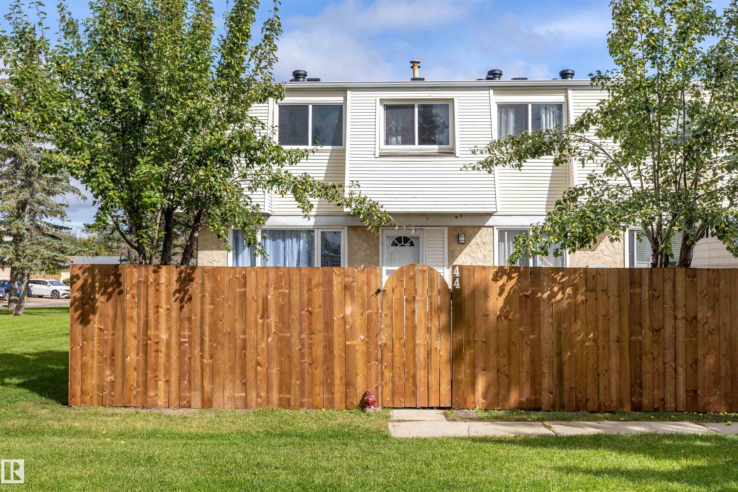 44 650 Grandin Drive, Morinville, Alberta, T8R 1K5