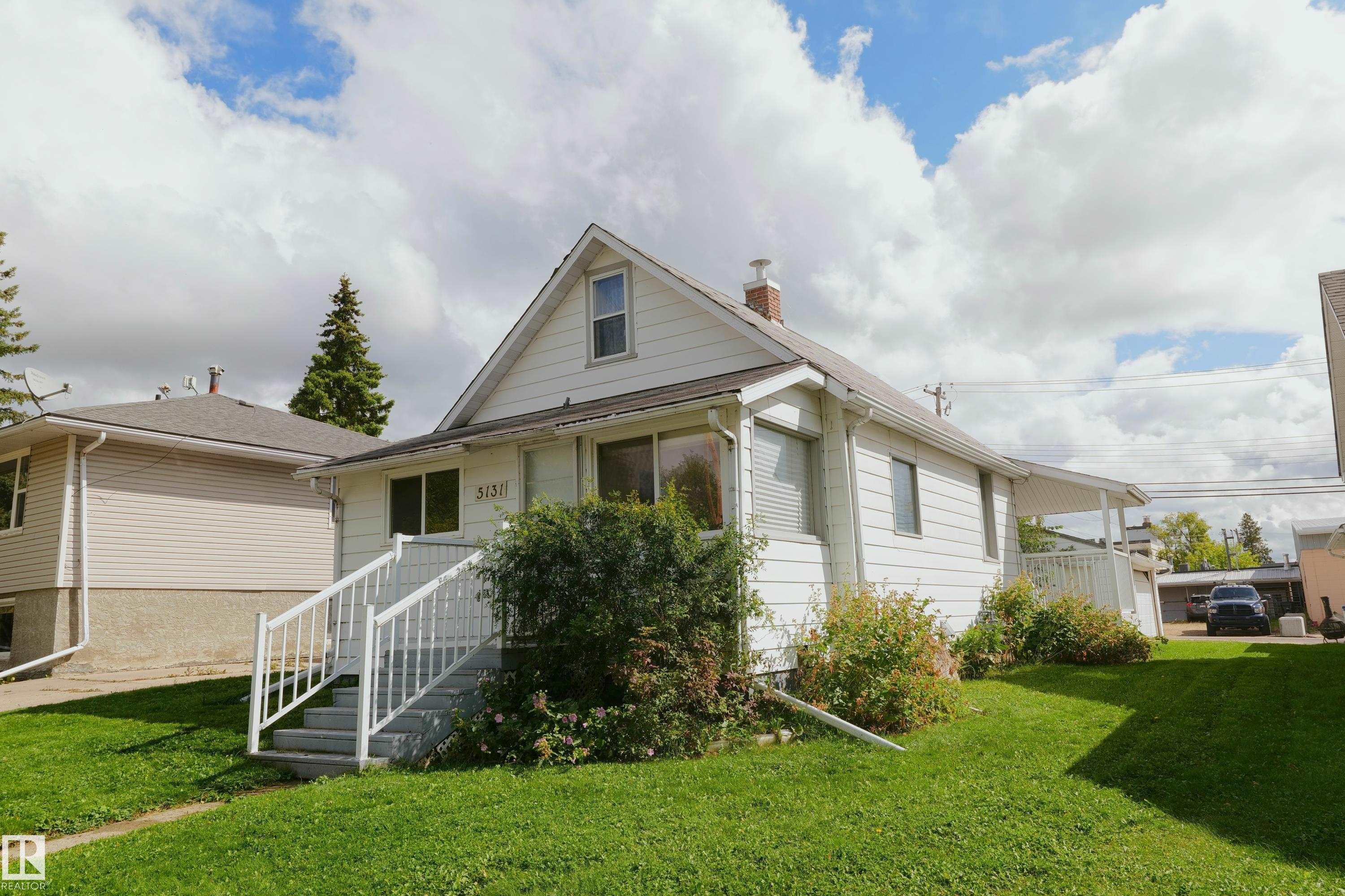 5131 51 Street, Barrhead, Alberta, T7N 1A5