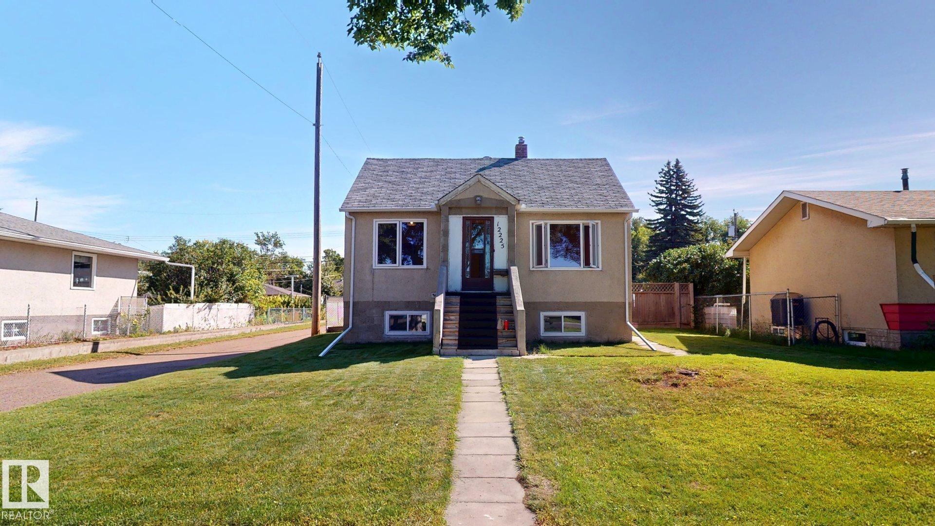 12225 81 Street, Edmonton, Alberta, T5B 2T2